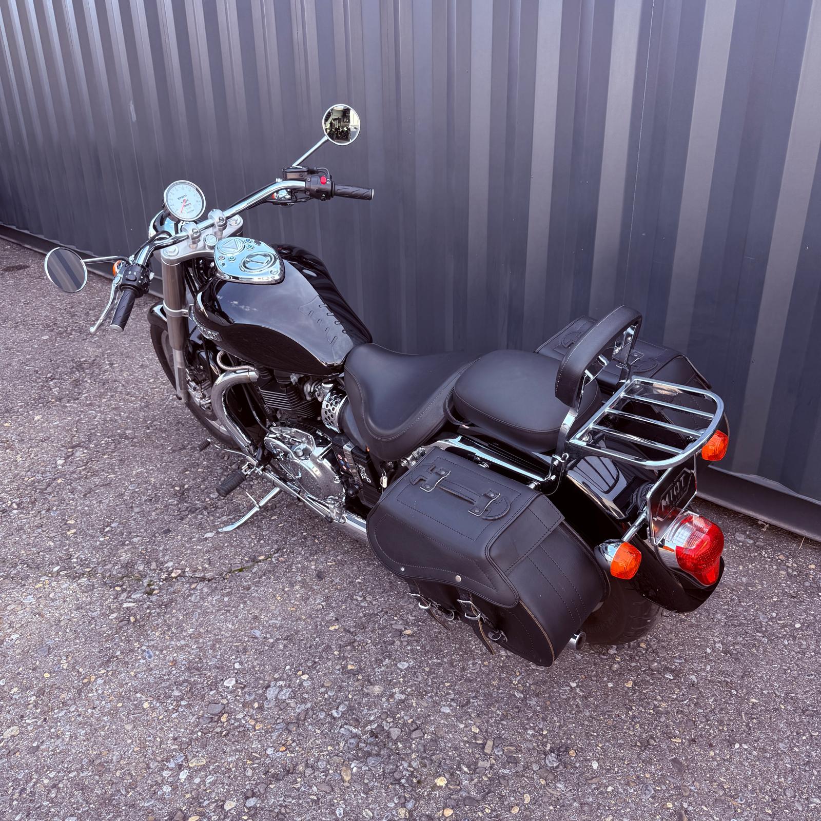 TRIUMPH America 900-image-7