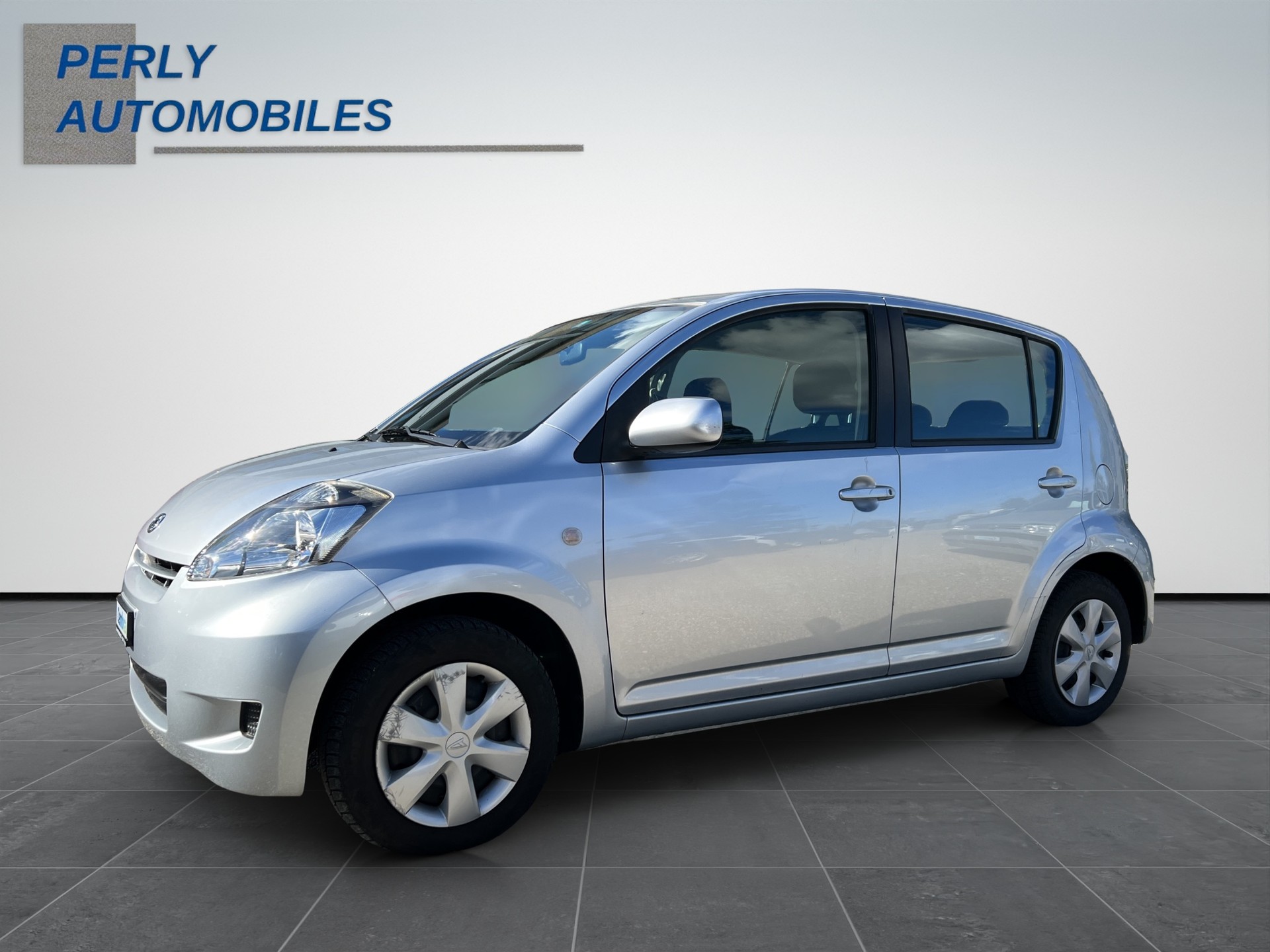 DAIHATSU Sirion 1.3 eco 4WD-showroom-element-1