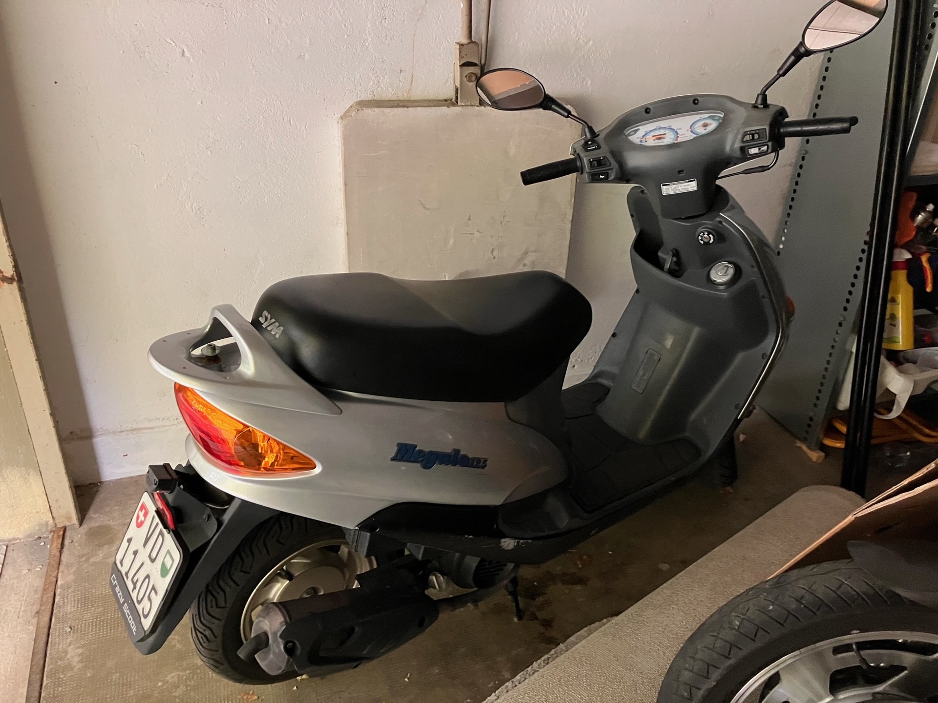 SYM MG 125-image-2