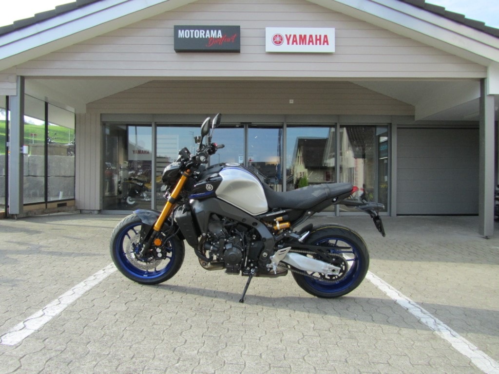 YAMAHA MT-09 SP-image-2
