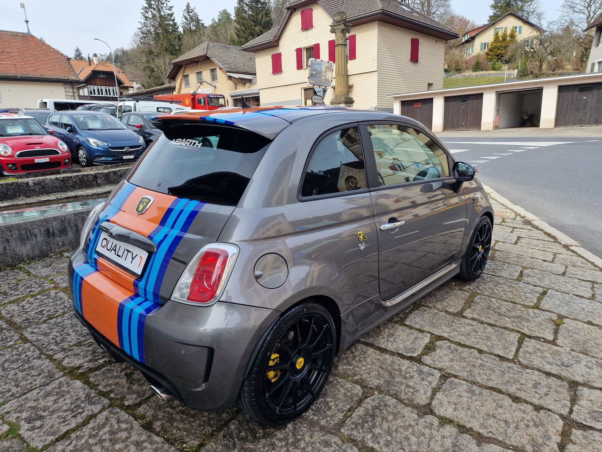 FIAT 500 1.4 16V Turbo Abarth 695 SS-image-3