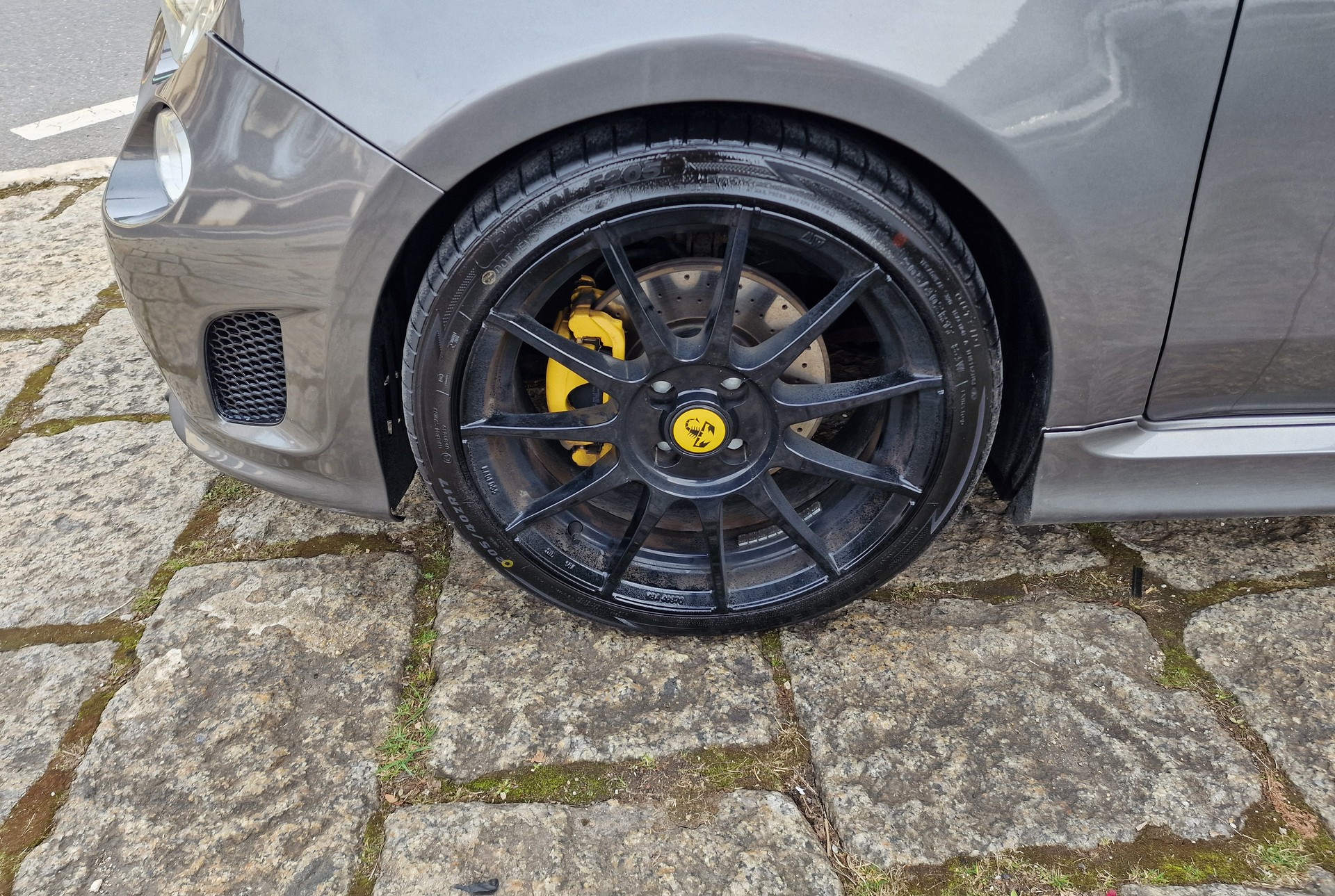 FIAT 500 1.4 16V Turbo Abarth 695 SS-image-6