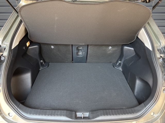 TOYOTA Yaris Cross 1.5 VVT-i HSD Executive AWD-i-image-12