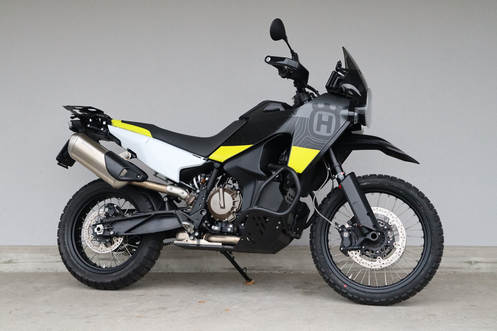 HUSQVARNA Norden 901-image-1