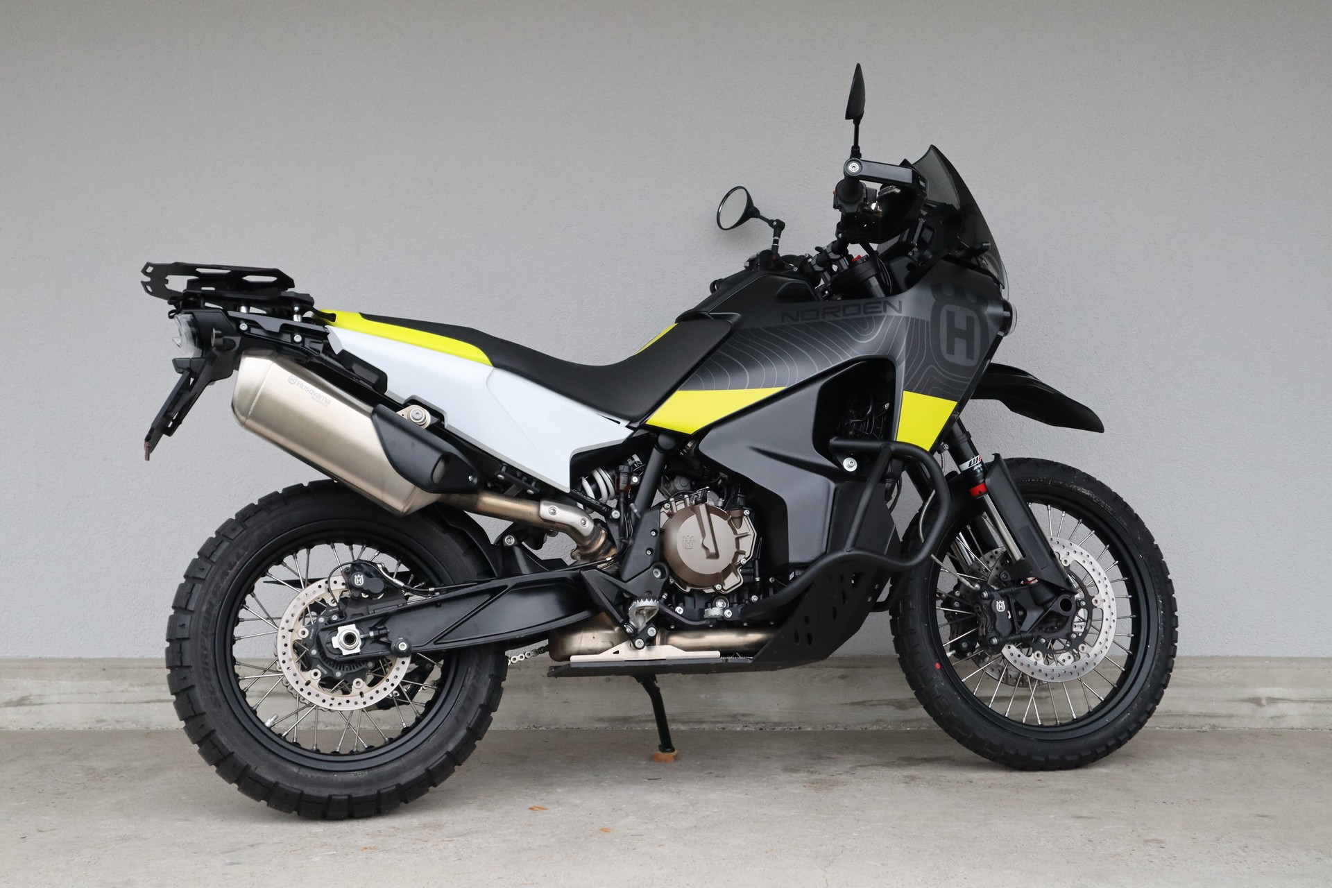 HUSQVARNA Norden 901-image-2