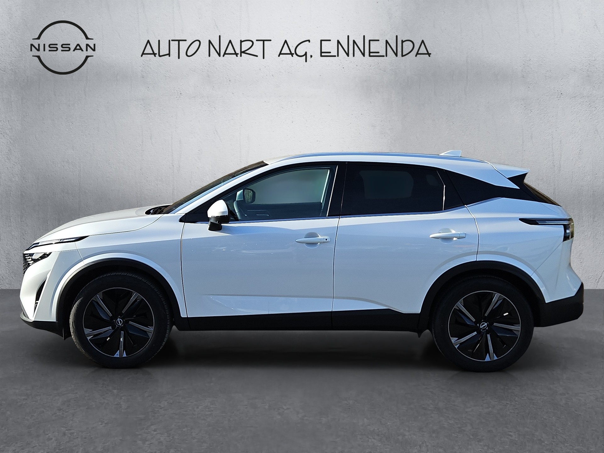 NISSAN Qashqai 1.3 MHEV Tekna 4x4-showroom-element-1