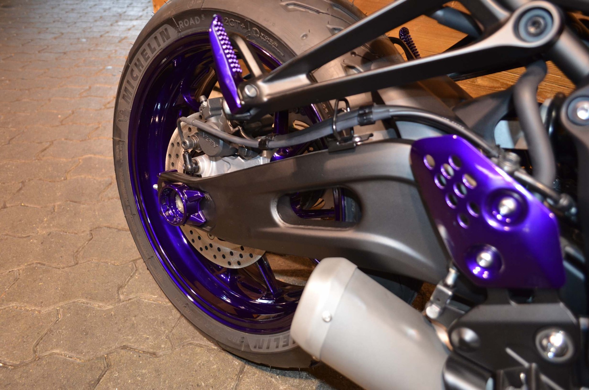 YAMAHA MT-07 ABS-image-2