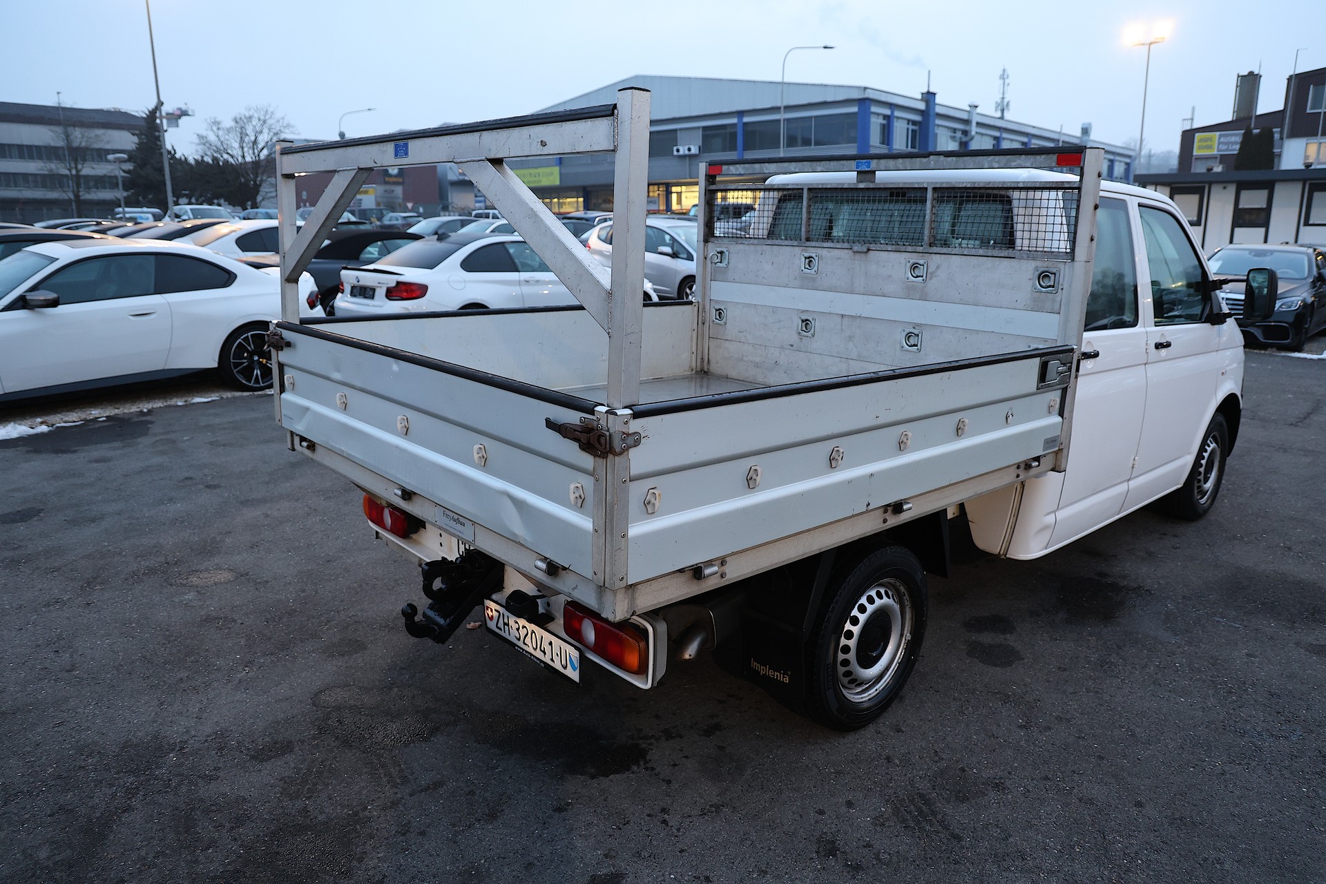 VW T5 2.0 TDI-image-4