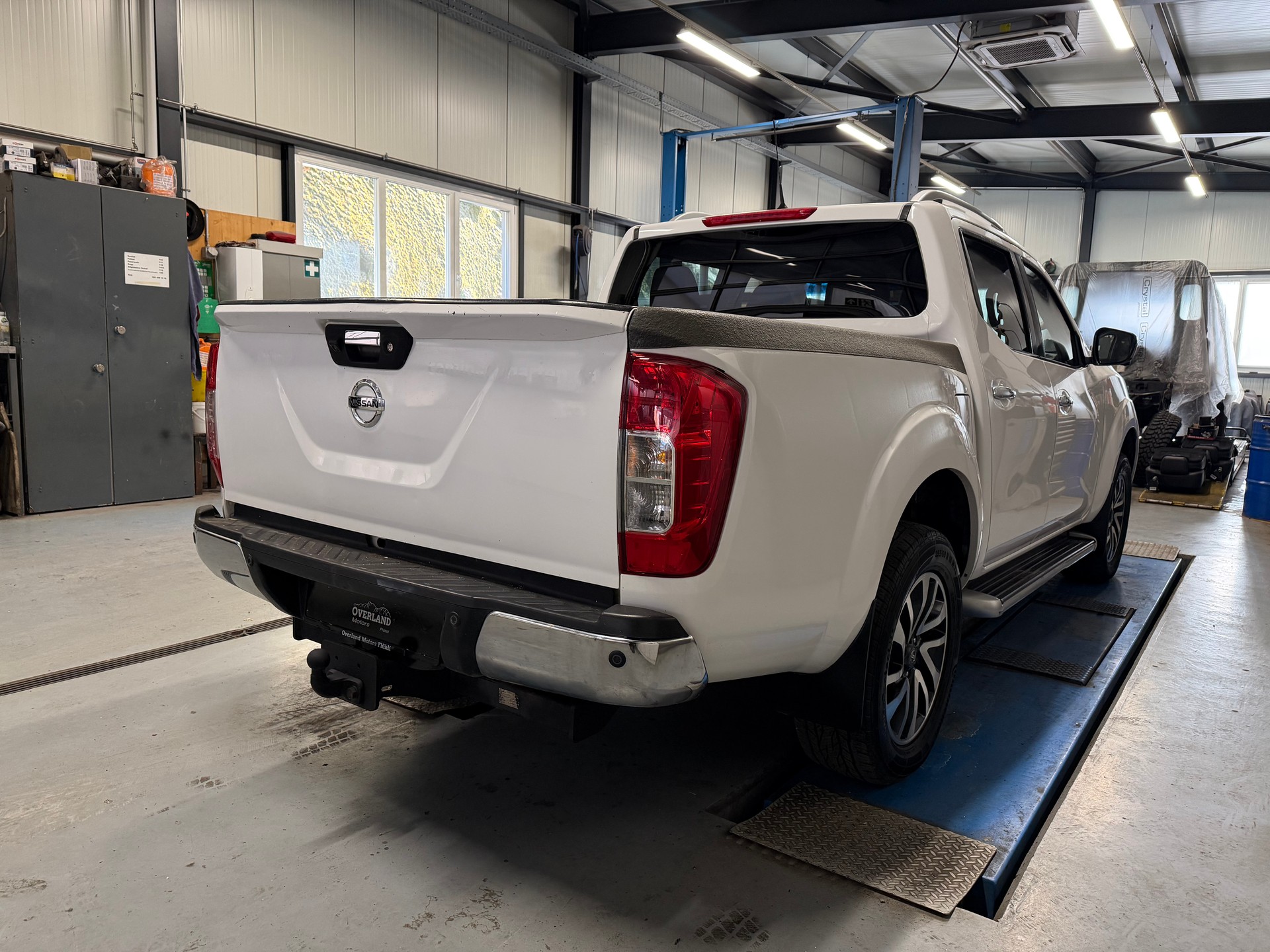 NISSAN Navara Double Cab Tekna 2.3 dCi 4WD Automatic-image-5