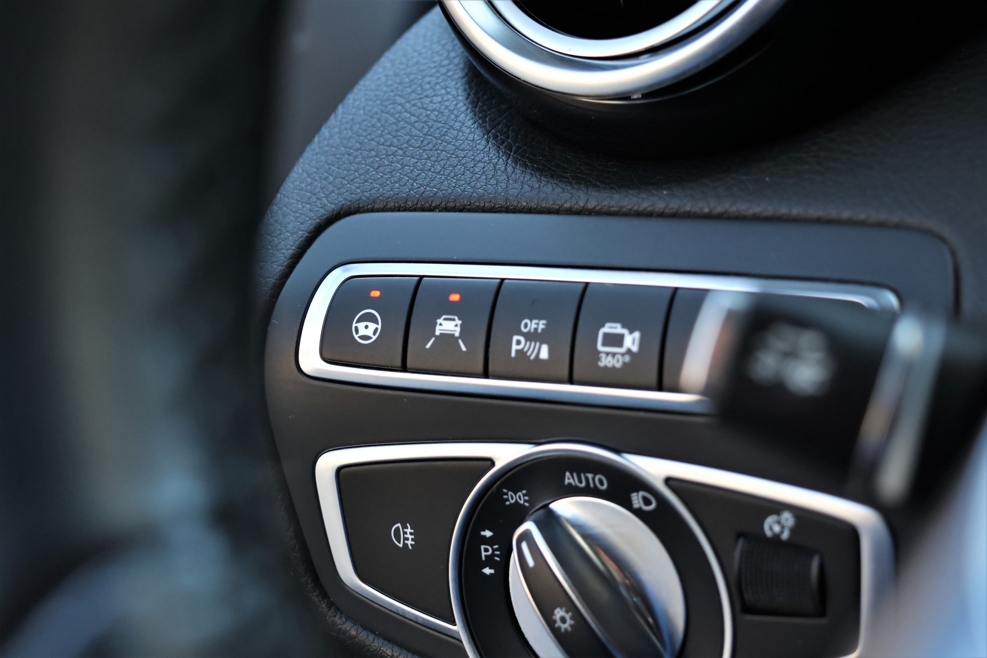 MERCEDES-BENZ GLC Coupé 350 d AMG Line 4Matic 9G-Tronic (CH)-image-21