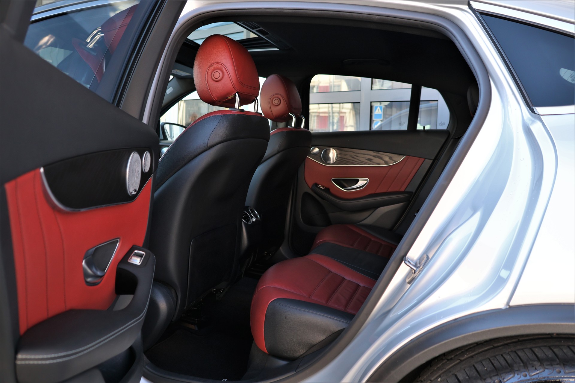 MERCEDES-BENZ GLC Coupé 350 d AMG Line 4Matic 9G-Tronic (CH)-image-11