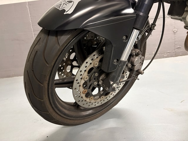 HYOSUNG Comet 650-image-7