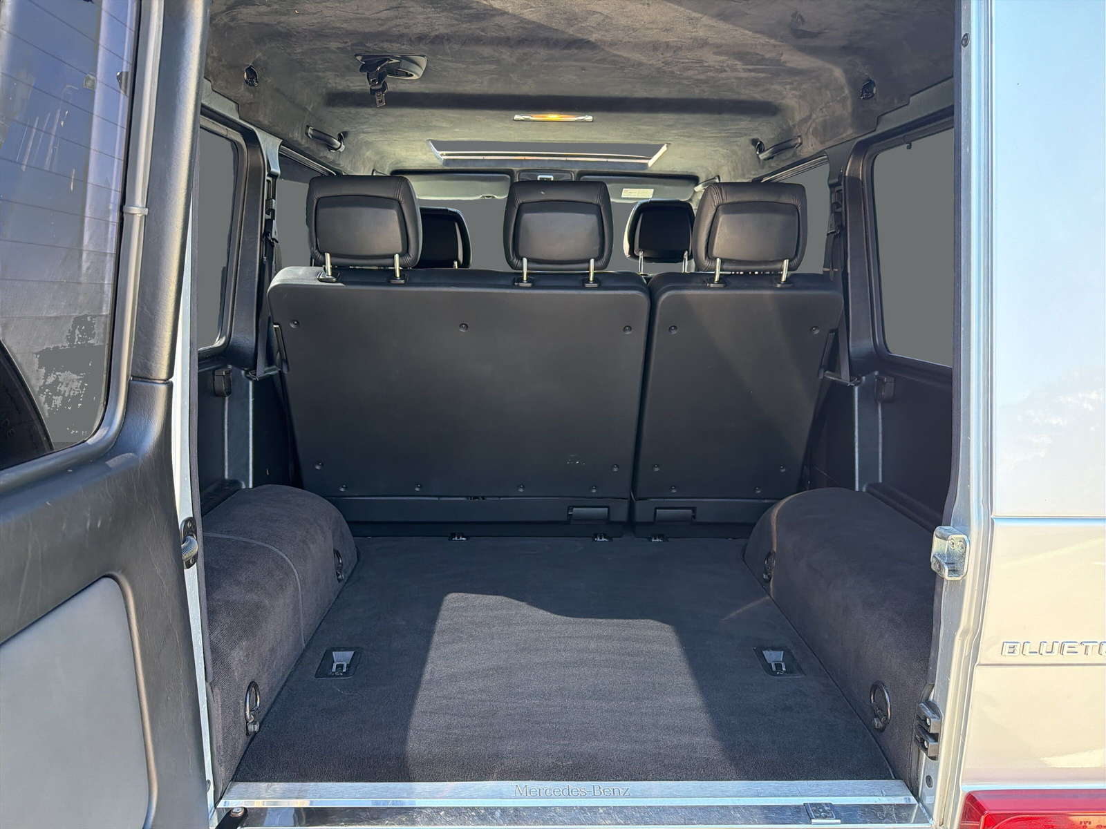MERCEDES-BENZ G 350 BlueTEC-image-19