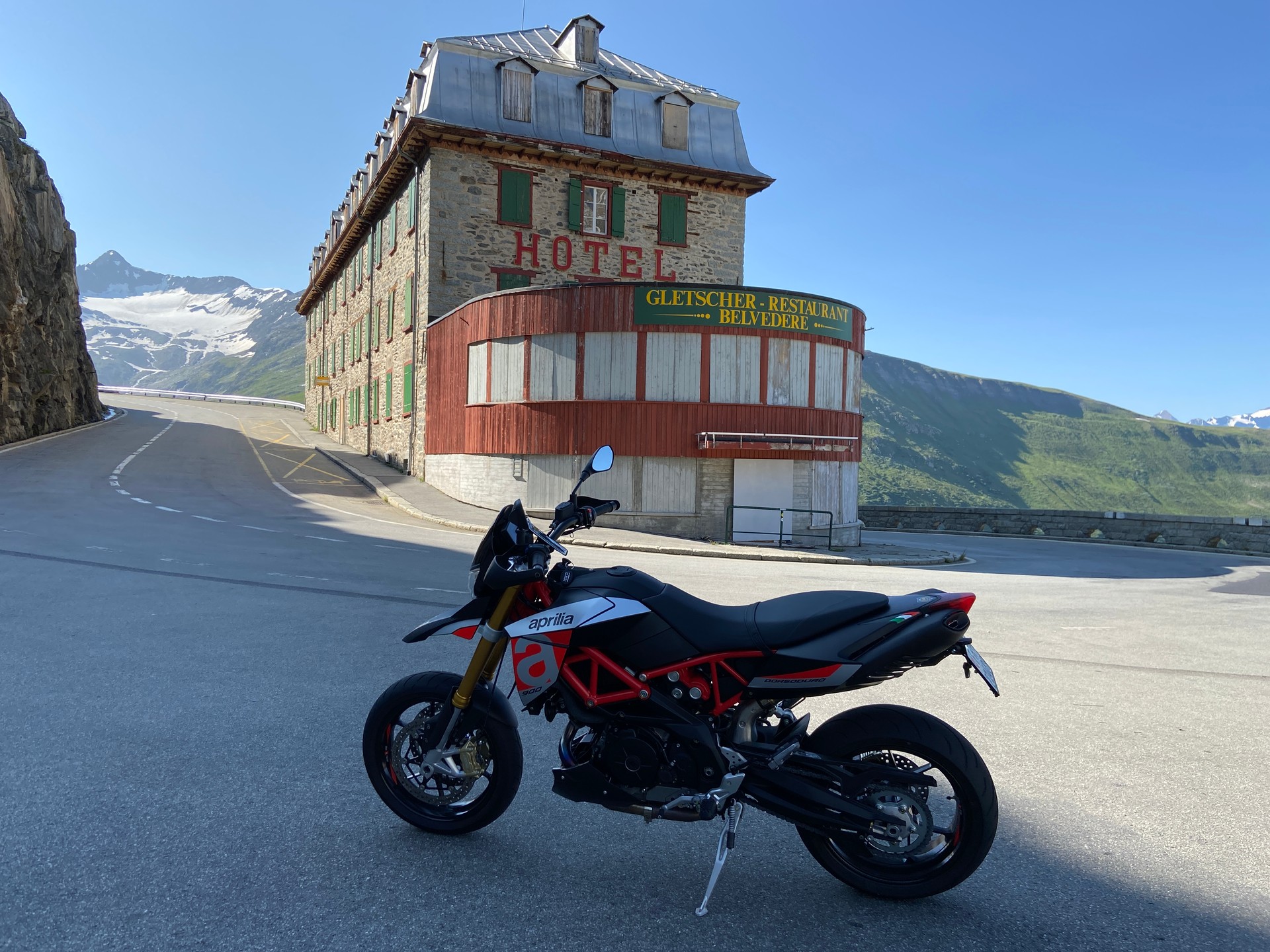 APRILIA Dorsoduro SMV 900
