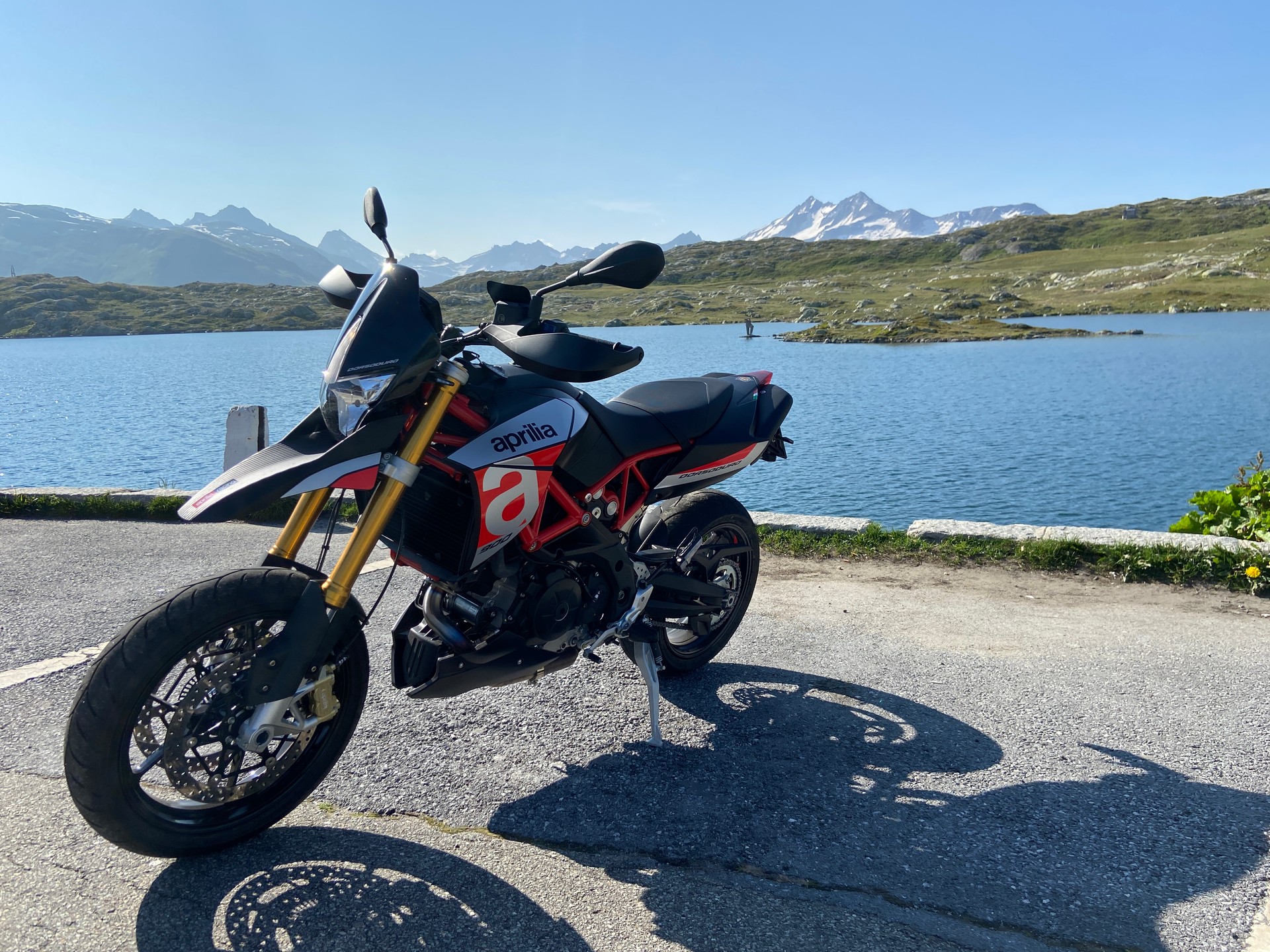 APRILIA Dorsoduro SMV 900-image-1