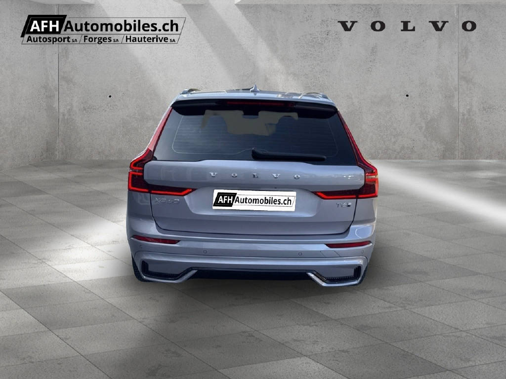 VOLVO XC60 2.0 T6 TE Ultra Dark eAWD 246H4TM0D1-showroom-element-3