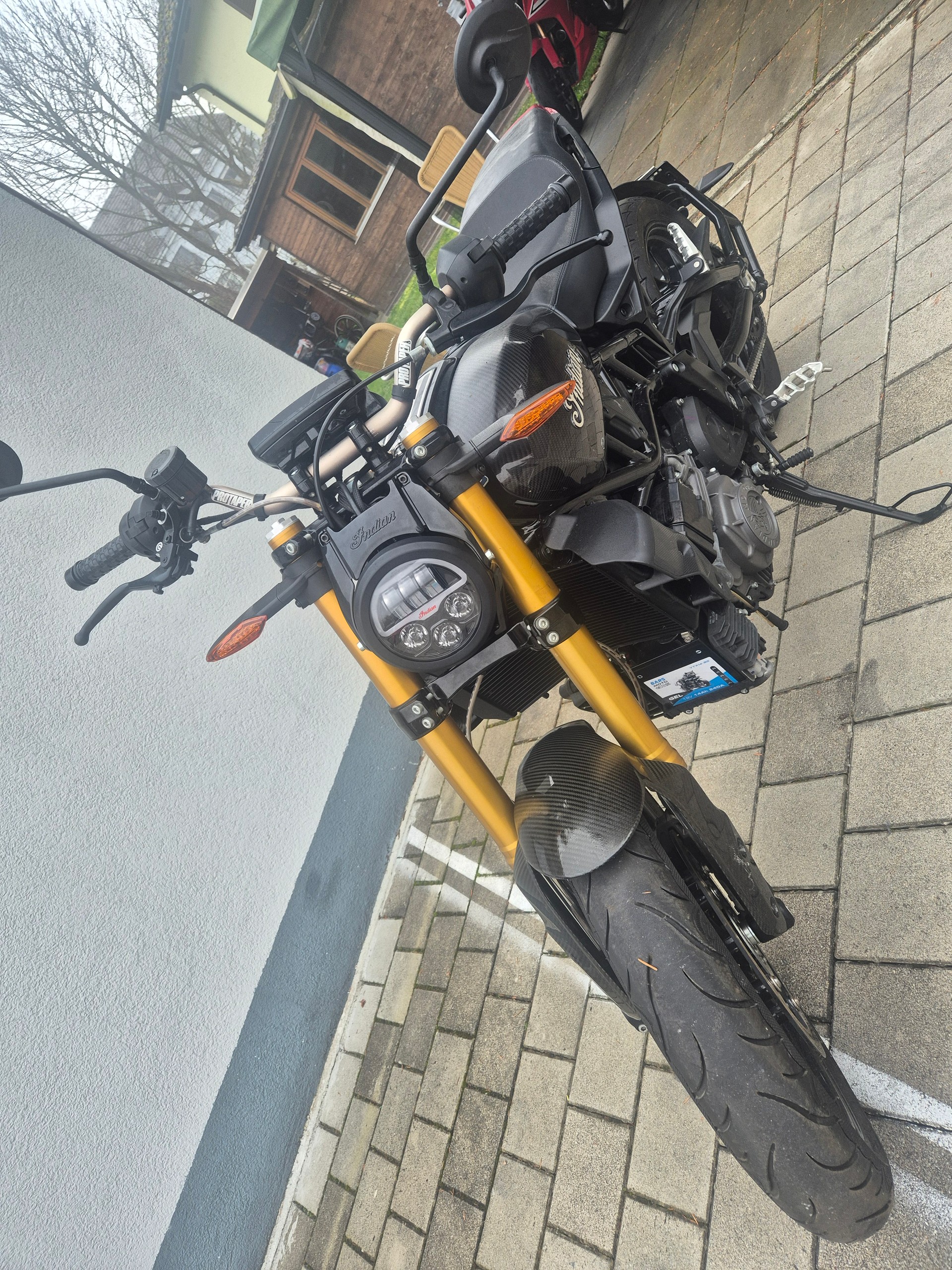 INDIAN FTR 1200 S-image-2