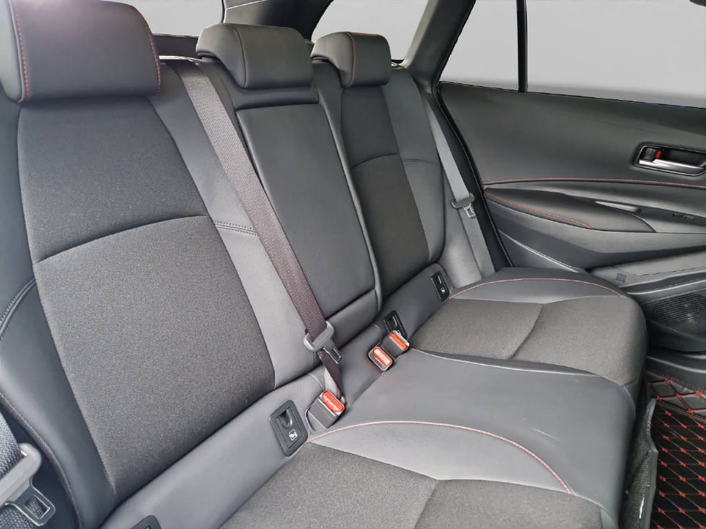 TOYOTA Corolla Touring Sports 2.0 HSD GR Sport-image-12