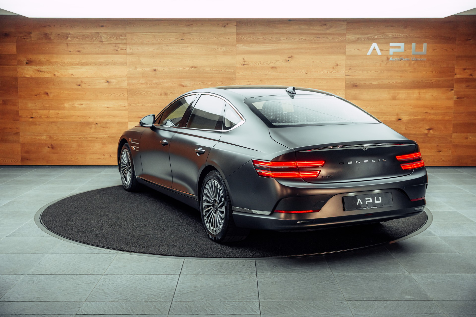 GENESIS G80 Electrificed Luxury 87,2kWh AWD-showroom-element-2