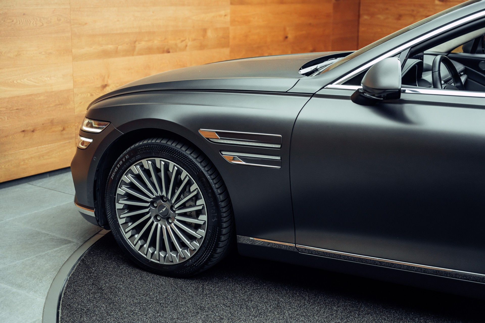 GENESIS G80 Electrificed Luxury 87,2kWh AWD-image-19