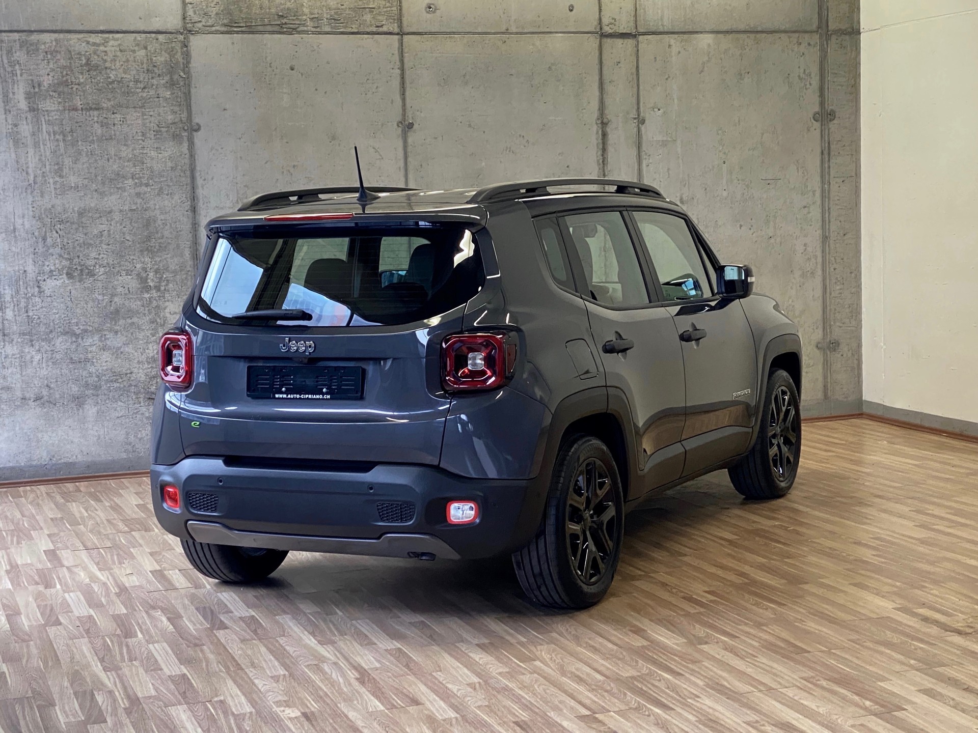 JEEP Renegade 1.5 *MildHybrid*Summit*Swiss*BiColore*-showroom-element-2