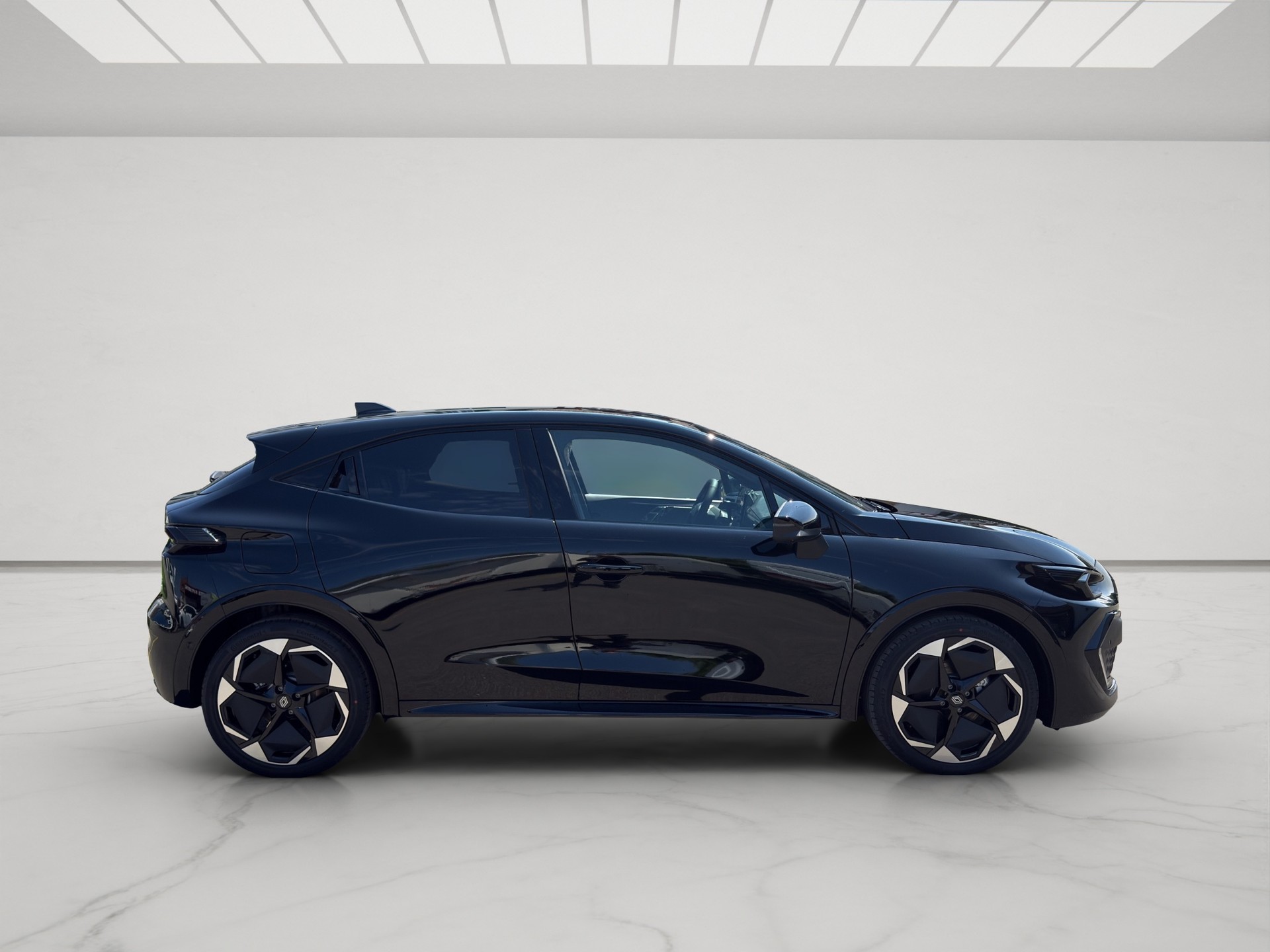 RENAULT Clio 1.8 E-Tech Techno-image-7