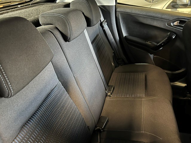 PEUGEOT 208 1.6 VTI Allure-image-20