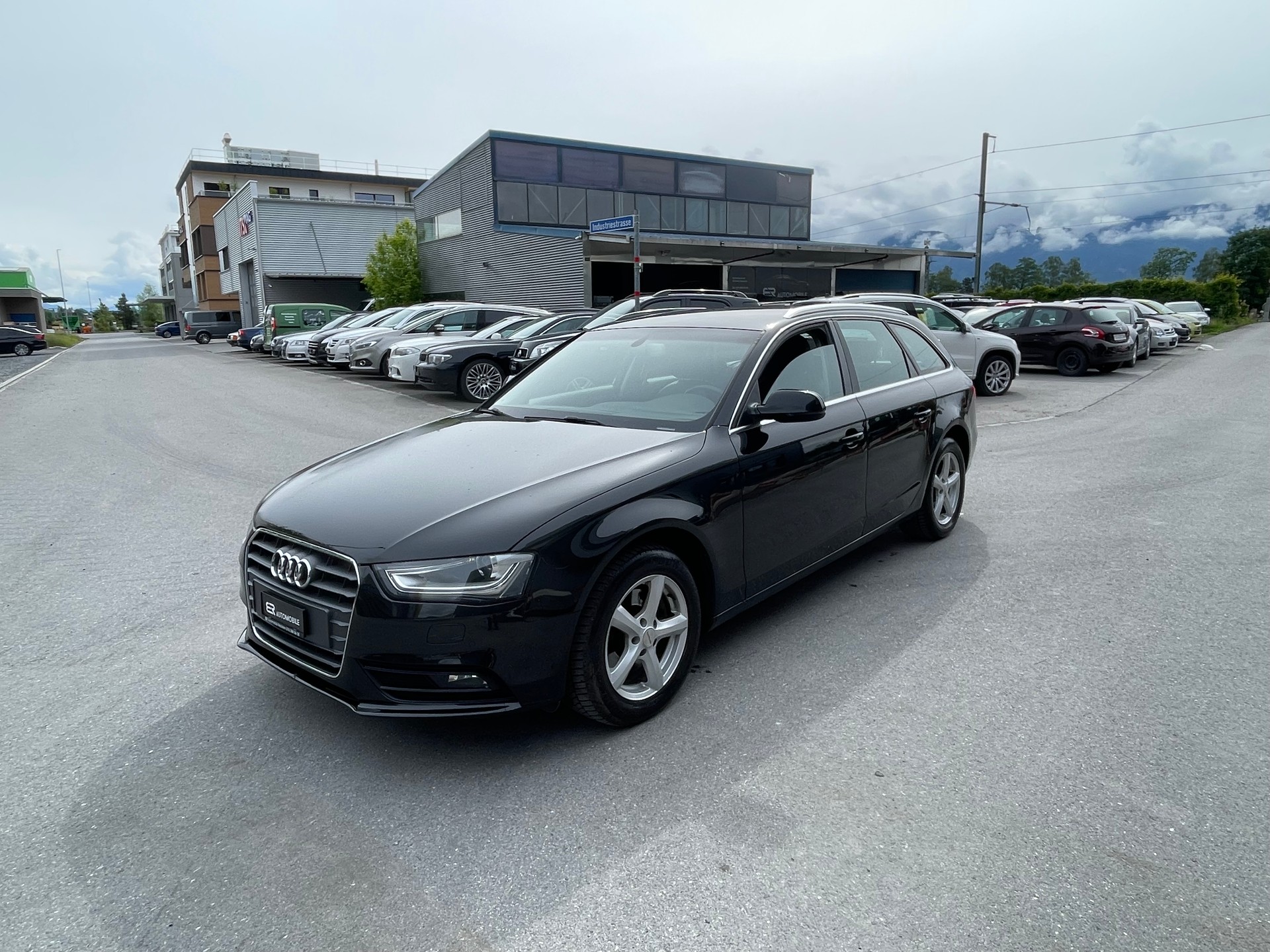 AUDI A4 Avant 2.0 TDI quattro S-tronic