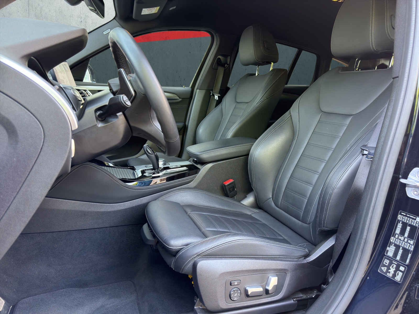 BMW X4 xDrive 25d M Sport Steptronic-image-8