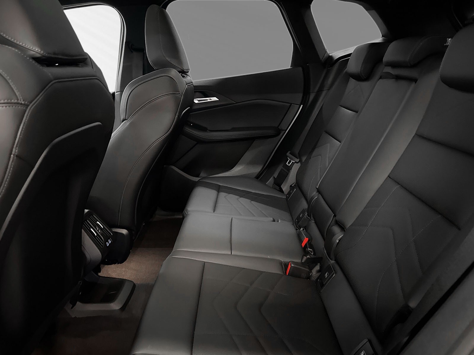 BMW 223i Active Tourer xDrive M Sport DKG-image-6