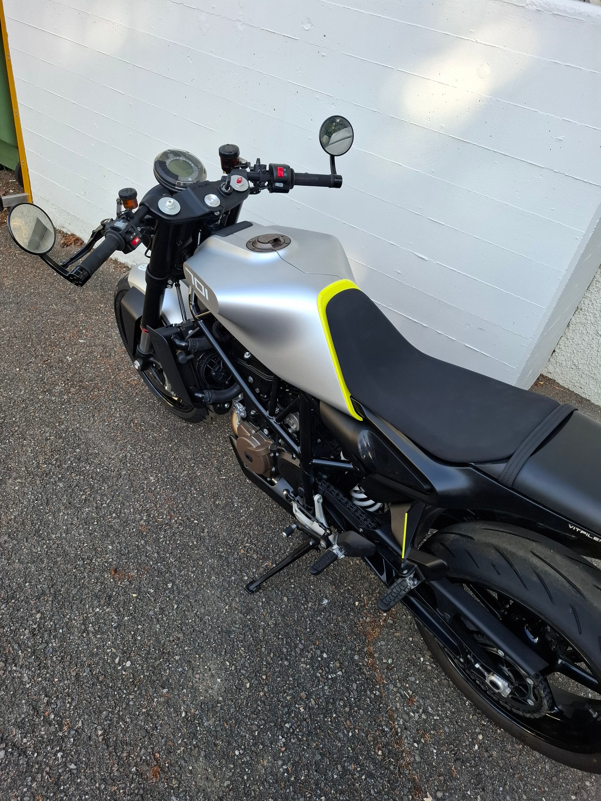 HUSQVARNA Vitpilen 701-image-4