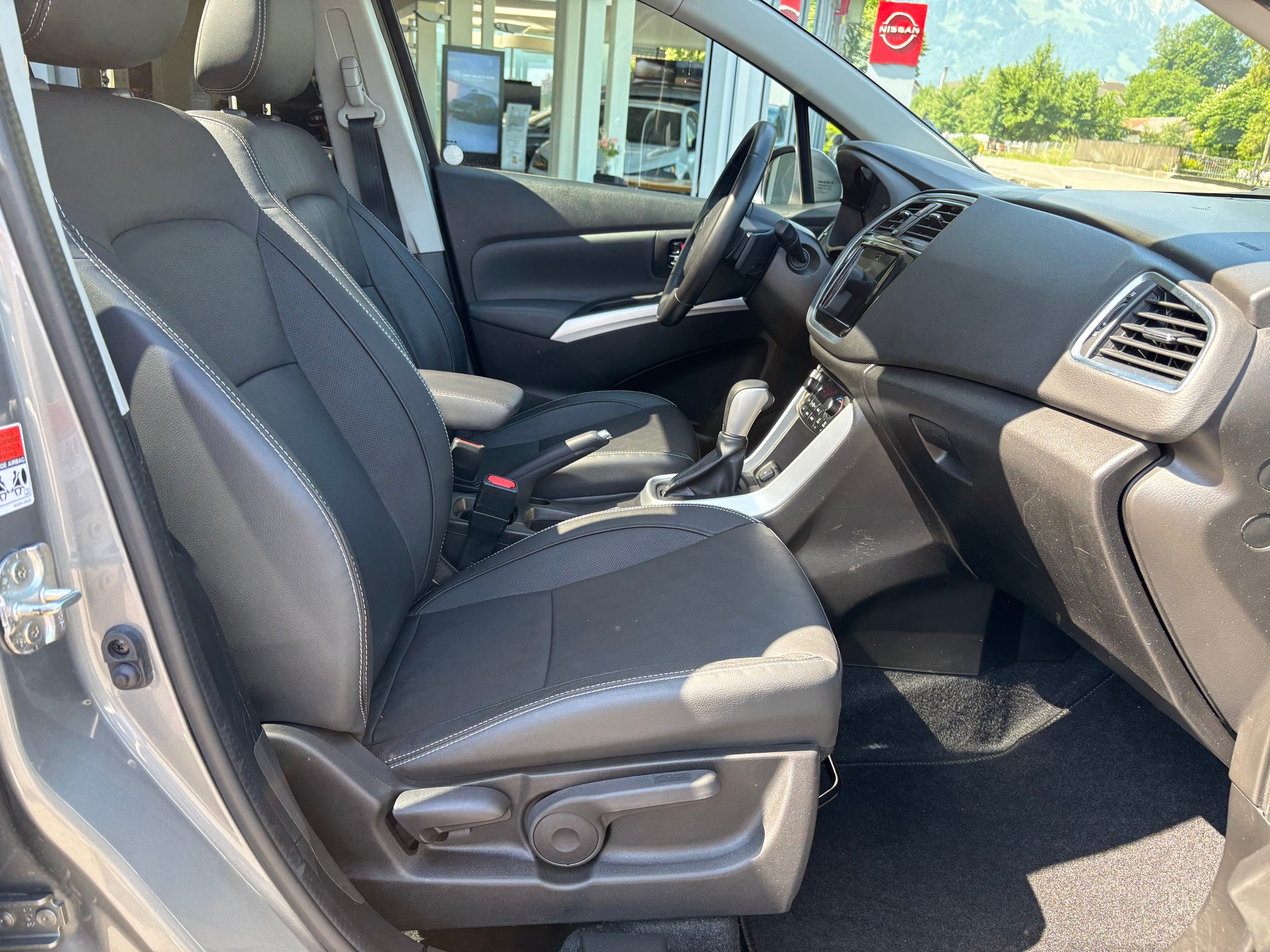 SUZUKI SX4 S-Cross 1.4 Tradizio Top 4WD-image-7
