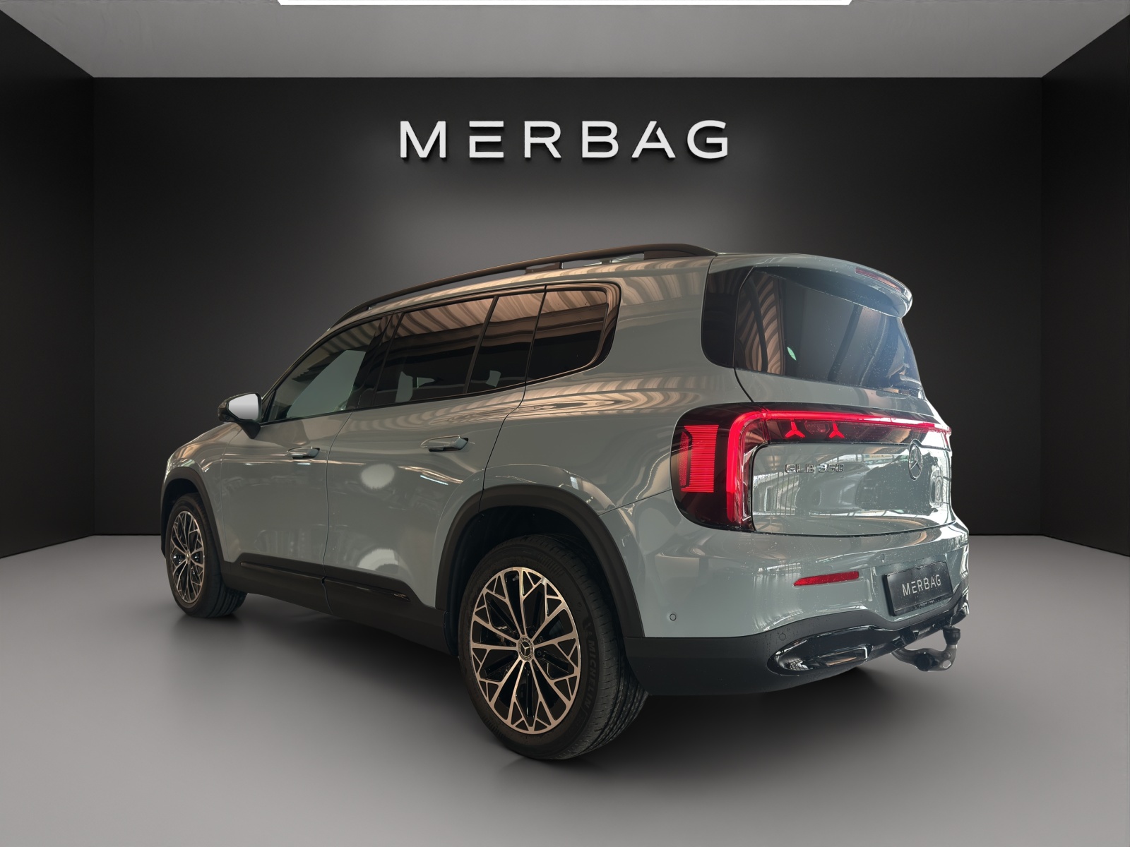 MERCEDES-BENZ GLB 350 85kWh EQ 4 Matic-image-3