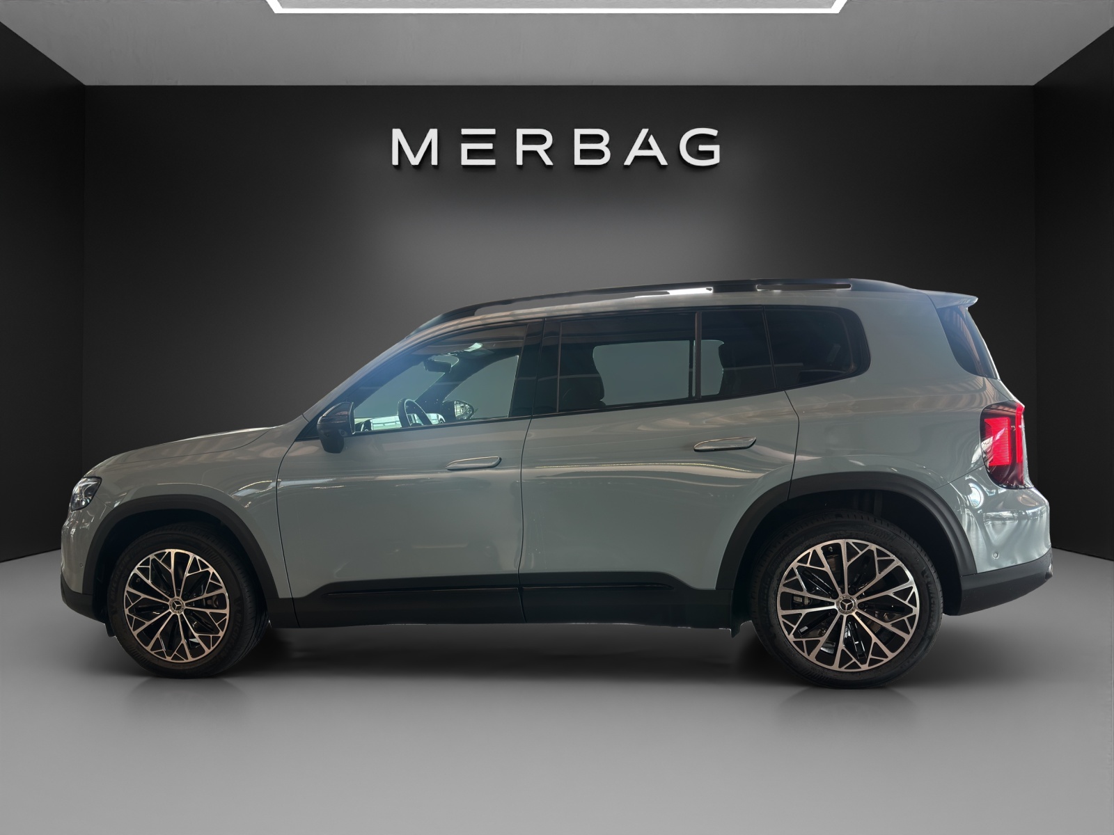 MERCEDES-BENZ GLB 350 85kWh EQ 4 Matic-image-2