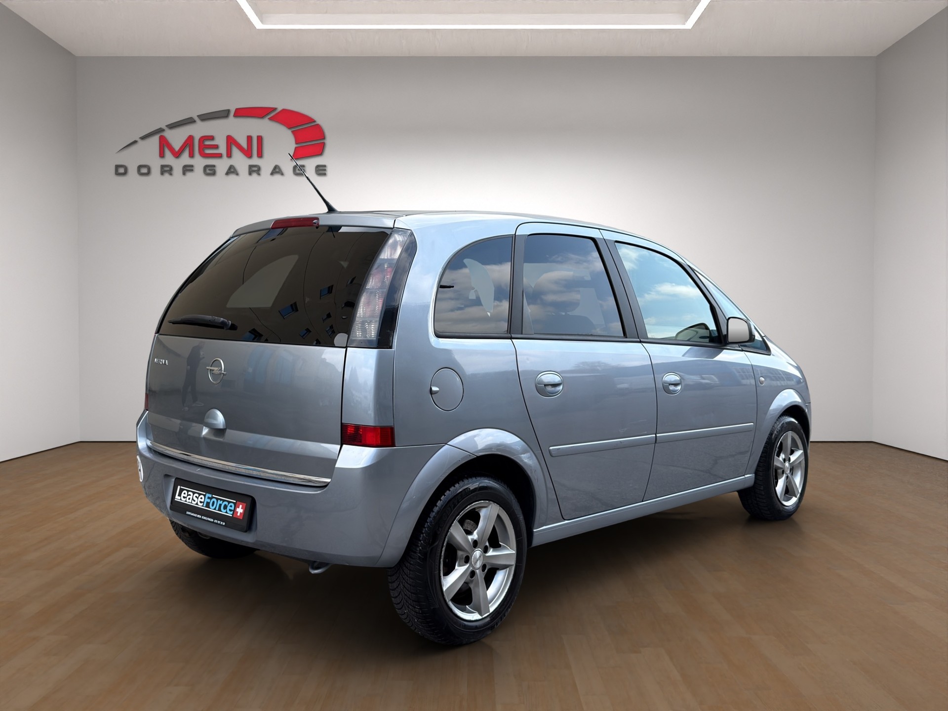 OPEL Meriva 1.4 TP (Essentia)-image-6