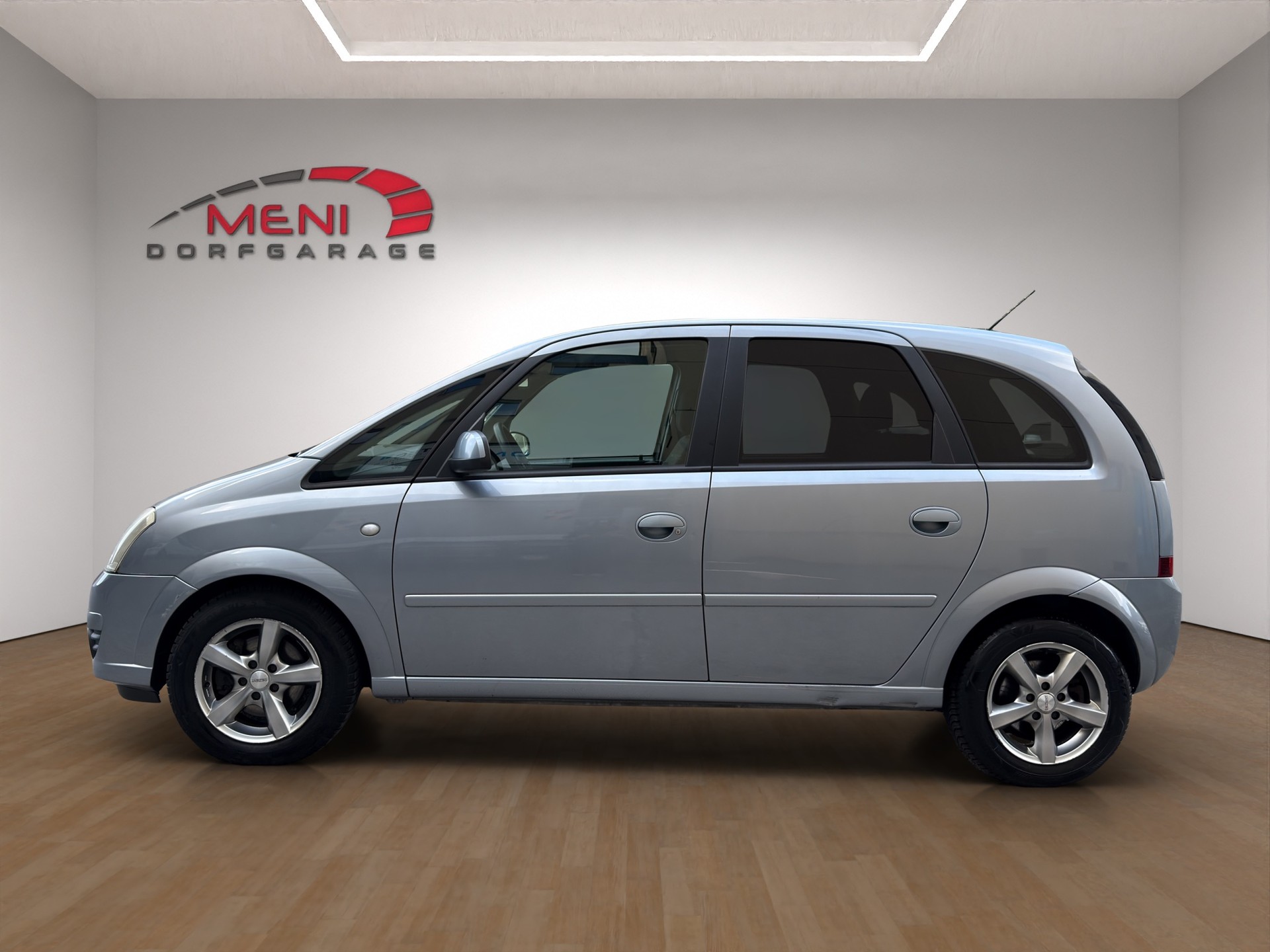 OPEL Meriva 1.4 TP (Essentia)-image-3