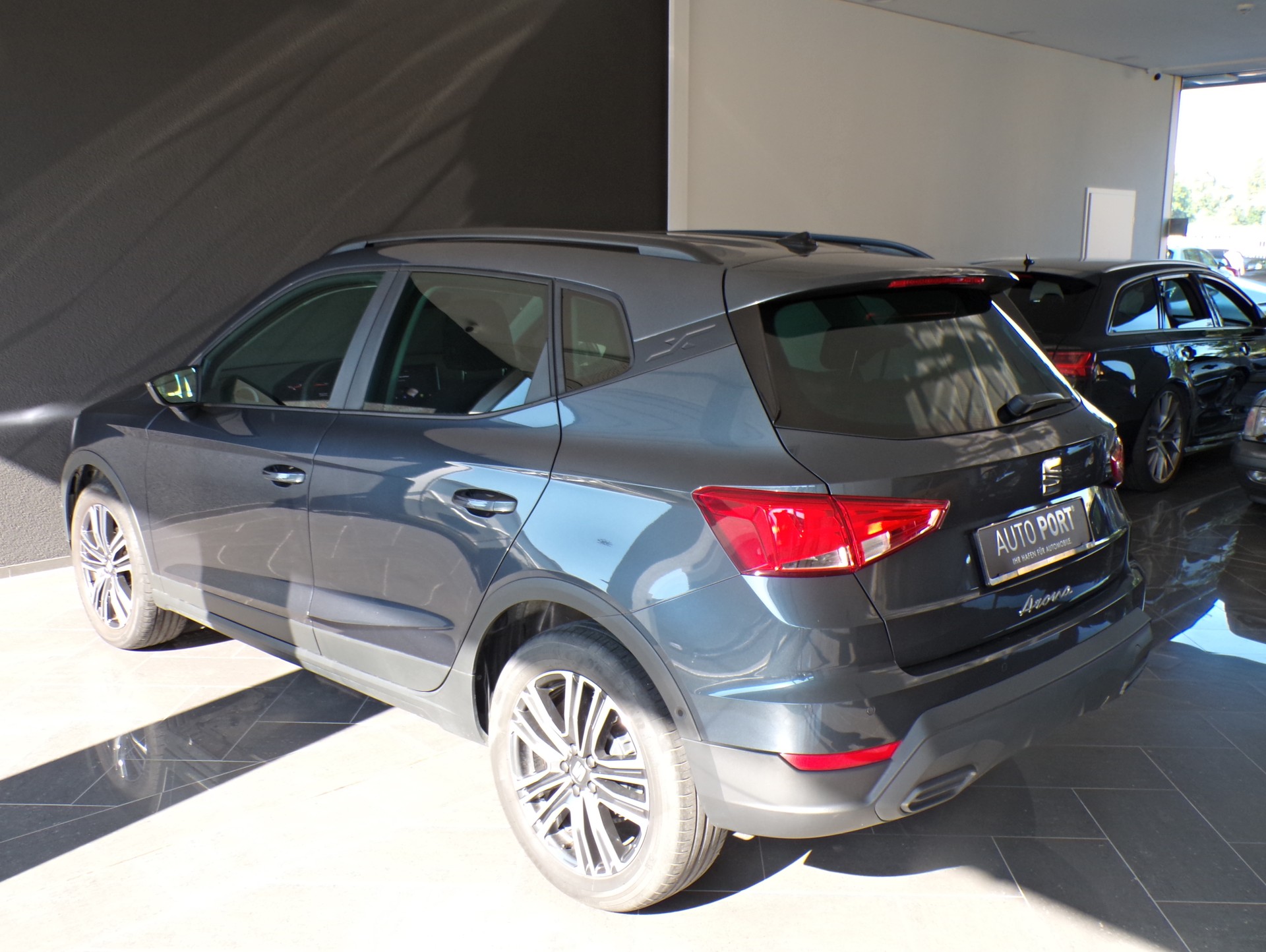 SEAT Arona 1.0 TSI Eco Style-image-6