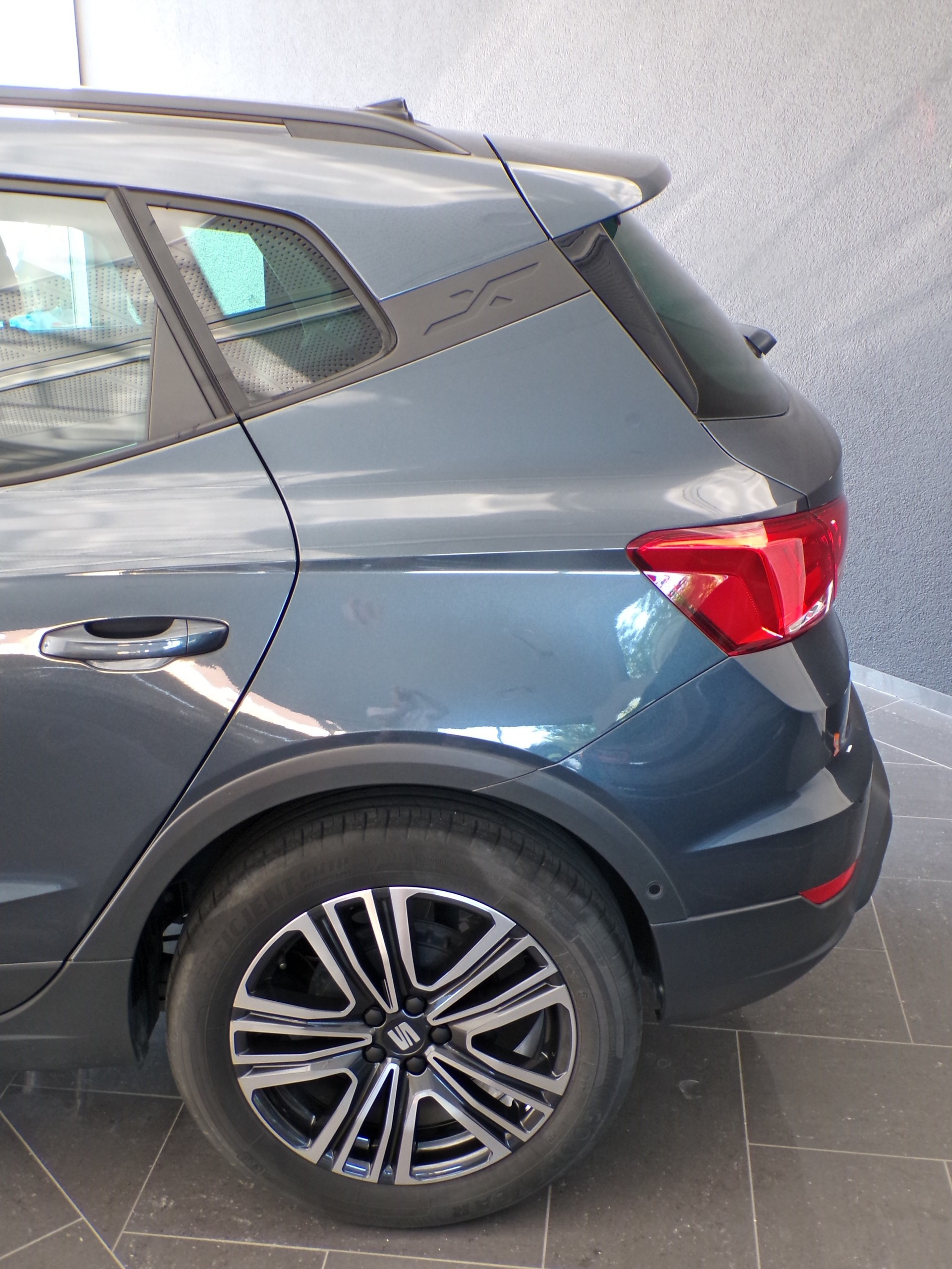 SEAT Arona 1.0 TSI Eco Style-image-9