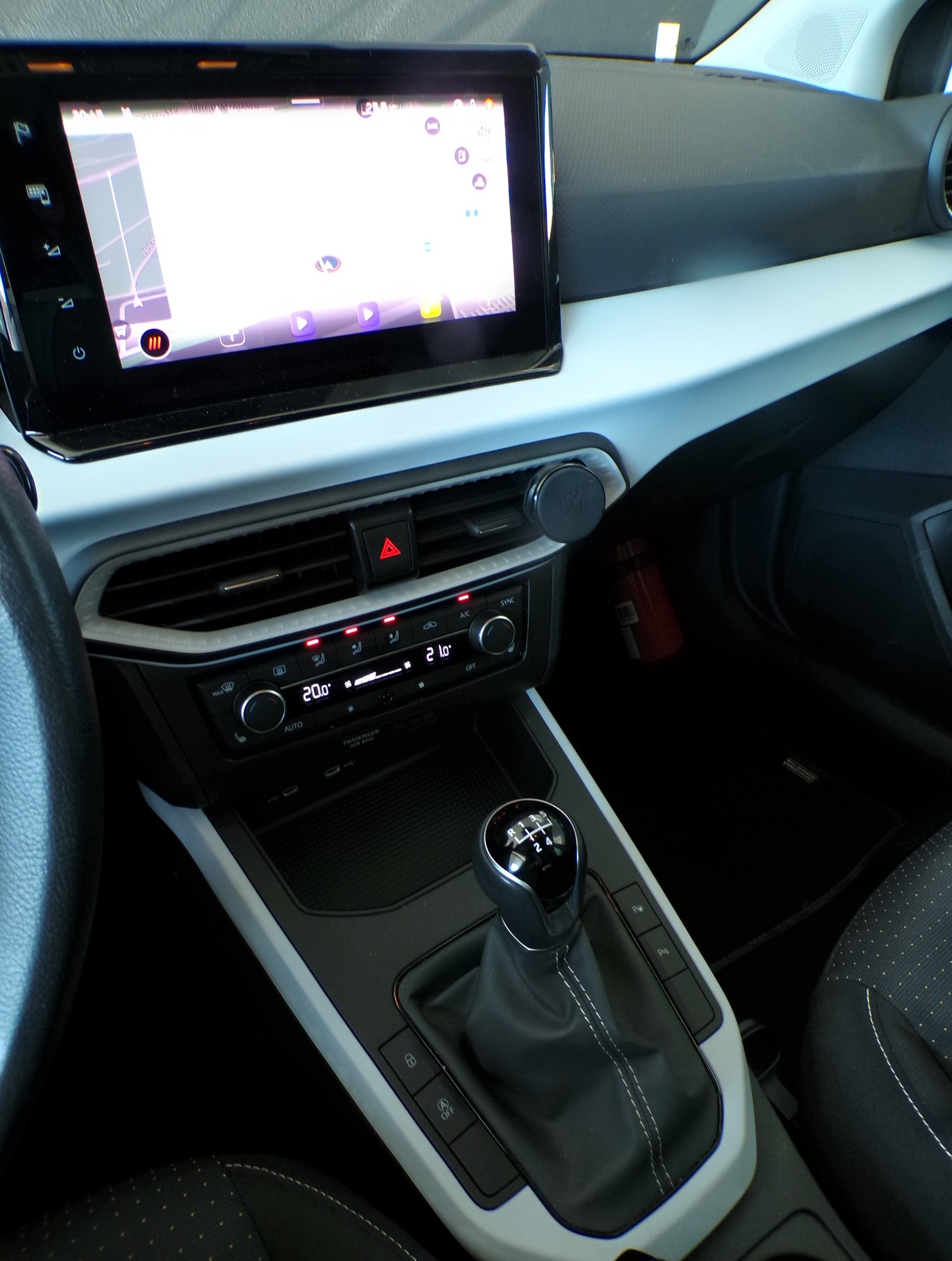 SEAT Arona 1.0 TSI Eco Style-image-12
