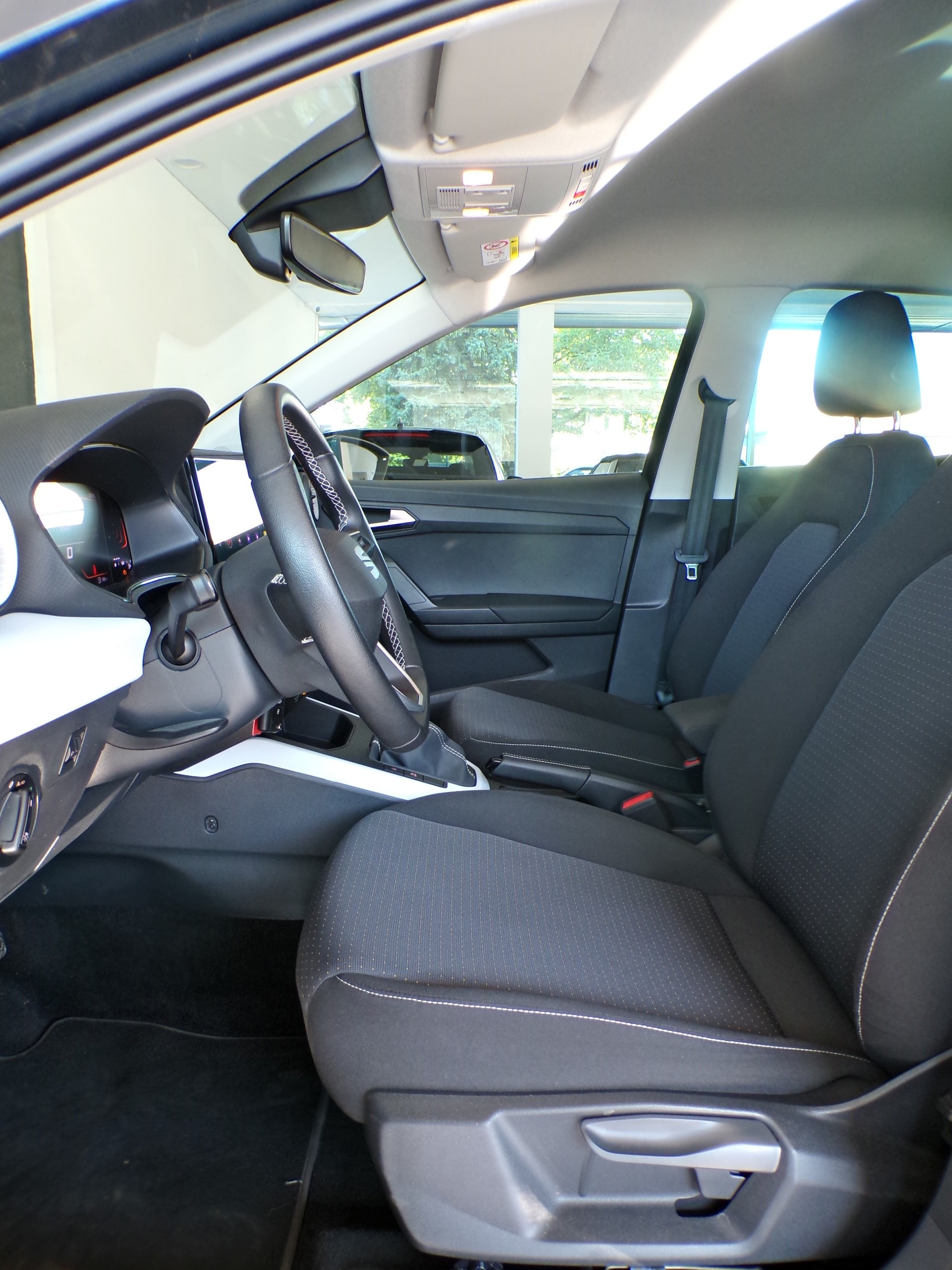 SEAT Arona 1.0 TSI Eco Style-image-11