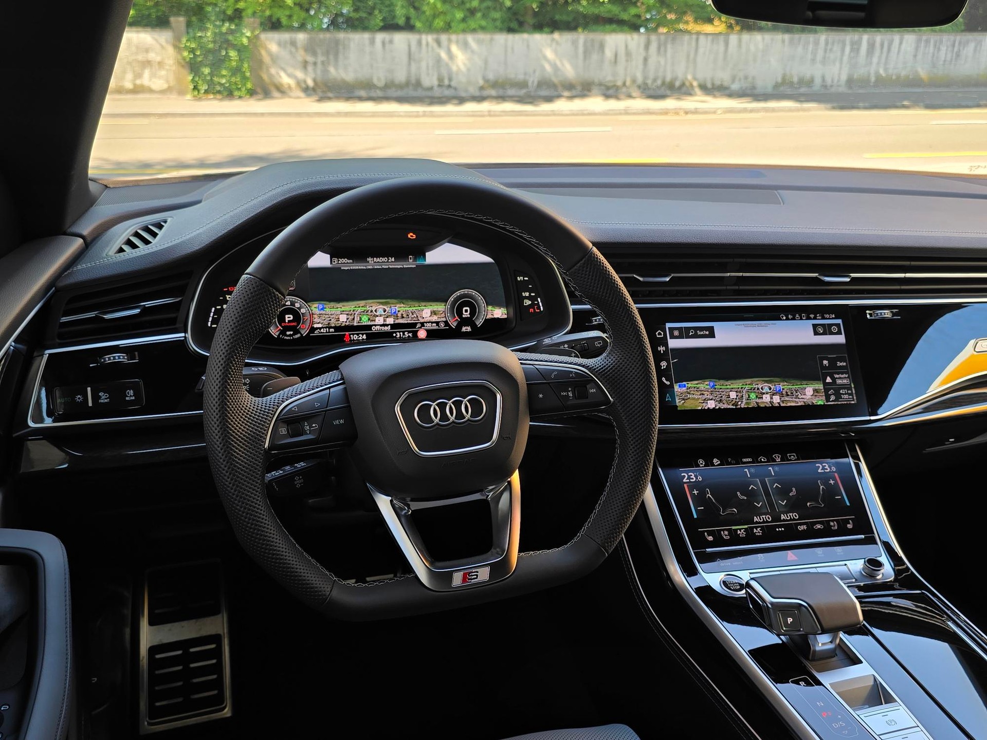 AUDI Q8 TFSI quattro 250 kW tiptronic-image-6