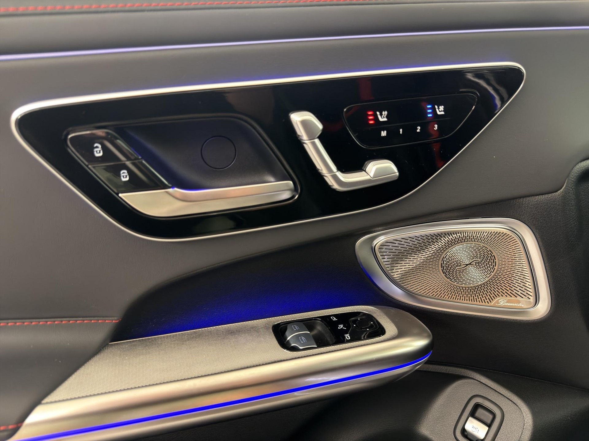 MERCEDES-BENZ CLE 53 AMG 4matic+ Coupé-image-13