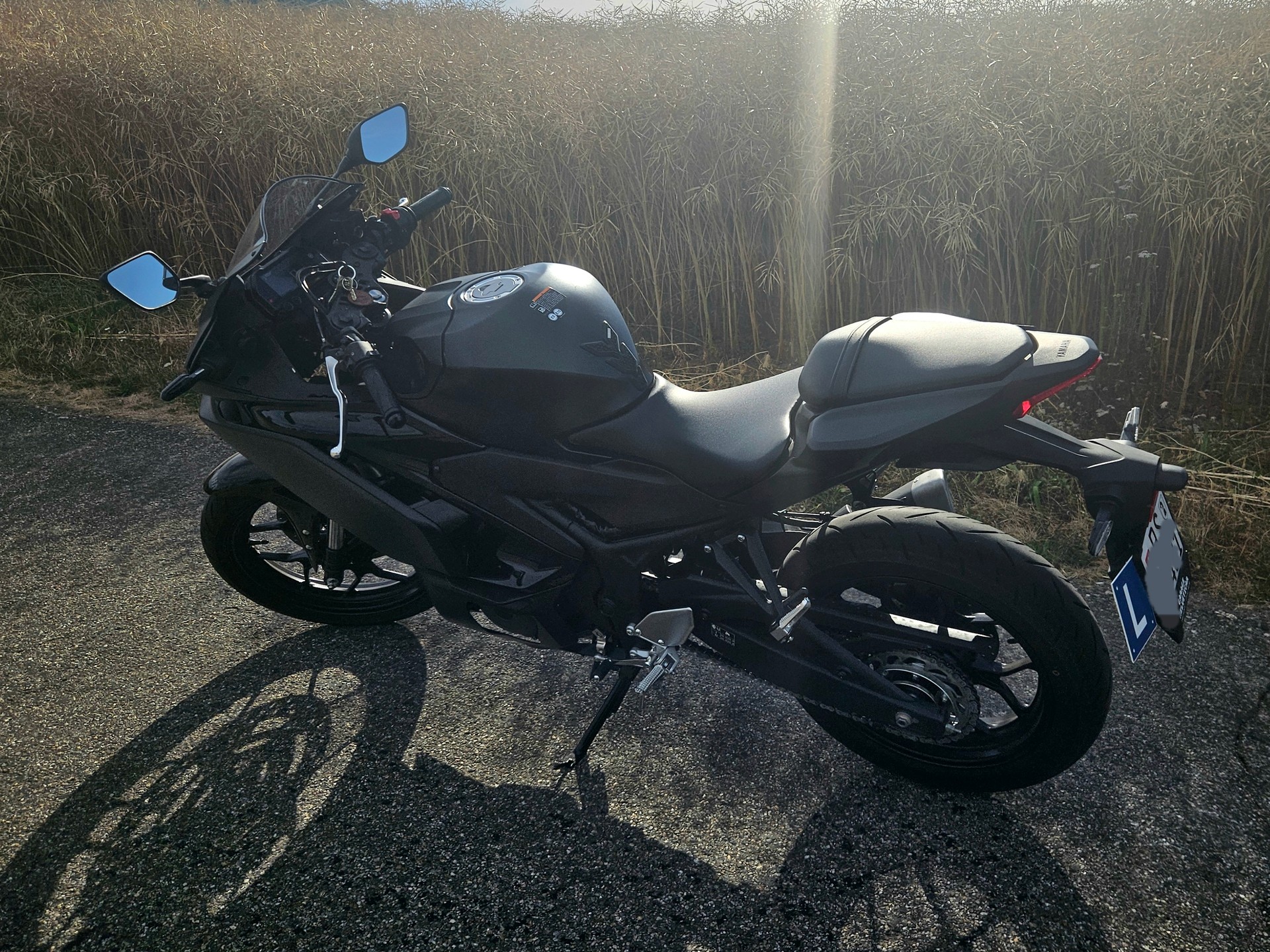 YAMAHA YZF-R3-image-2