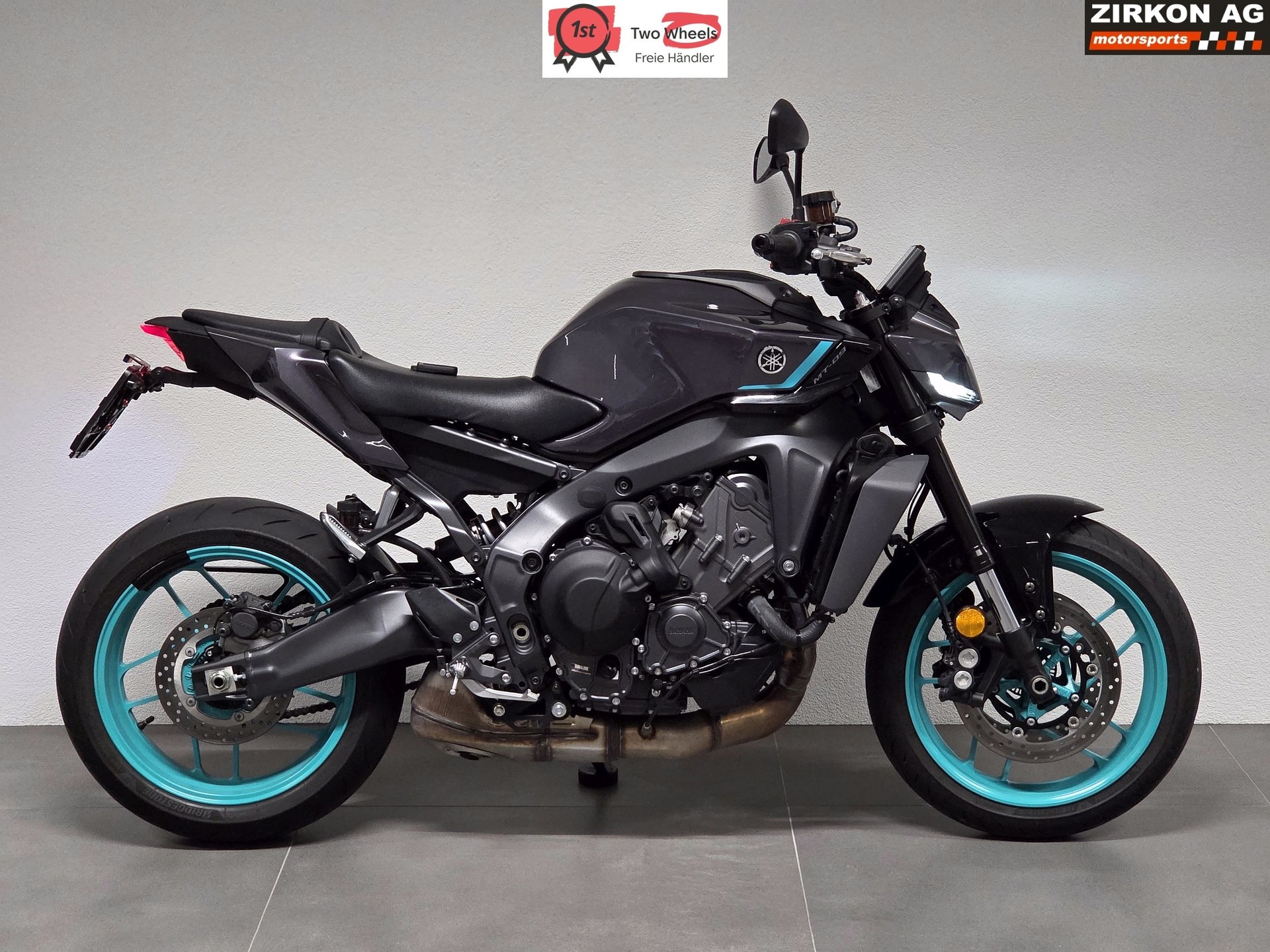 YAMAHA MT-09 Y-AMT-image-0