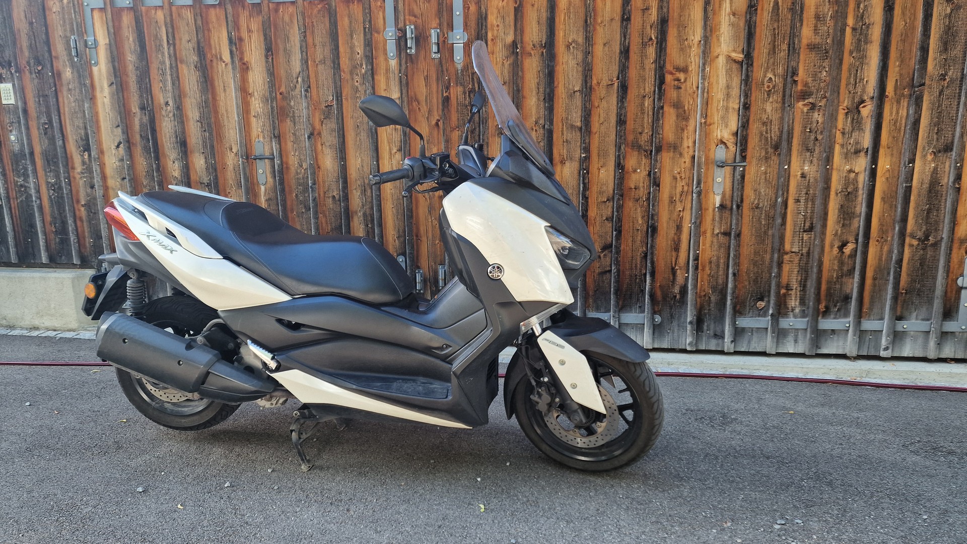 YAMAHA X-Max CZD 300 ABS-image-0