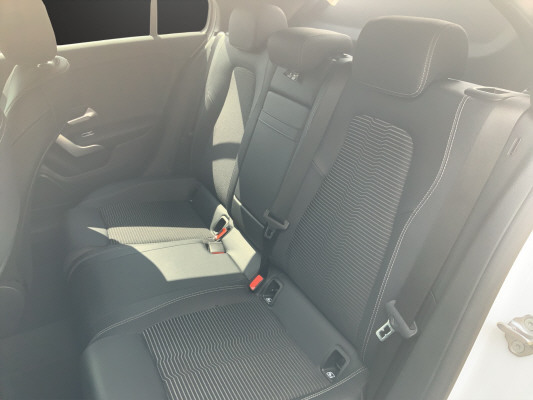 MERCEDES-BENZ A 180 Night Star-image-10