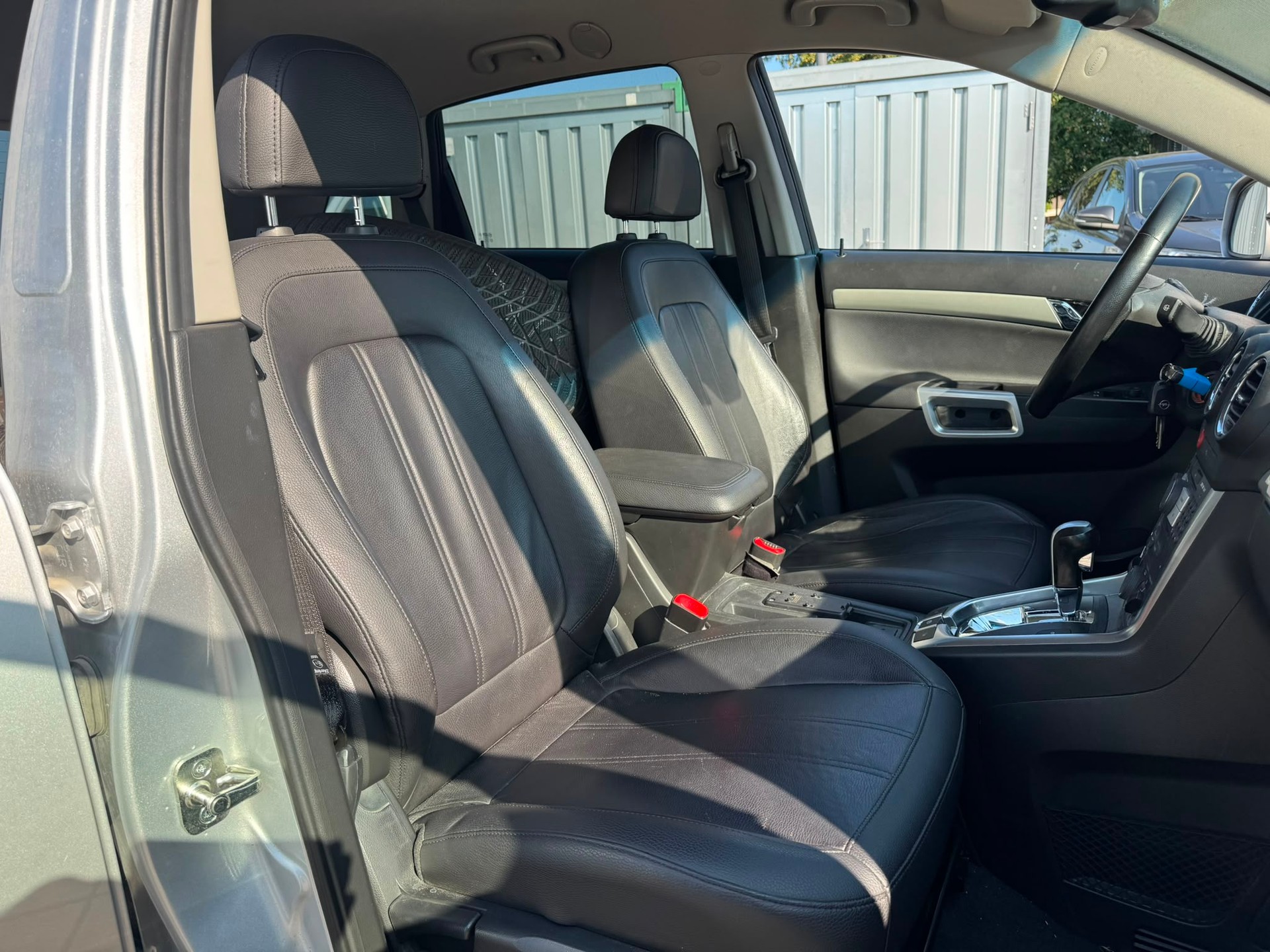 OPEL Antara 2.2 CDTi Cosmo 4WD Automatic-image-13