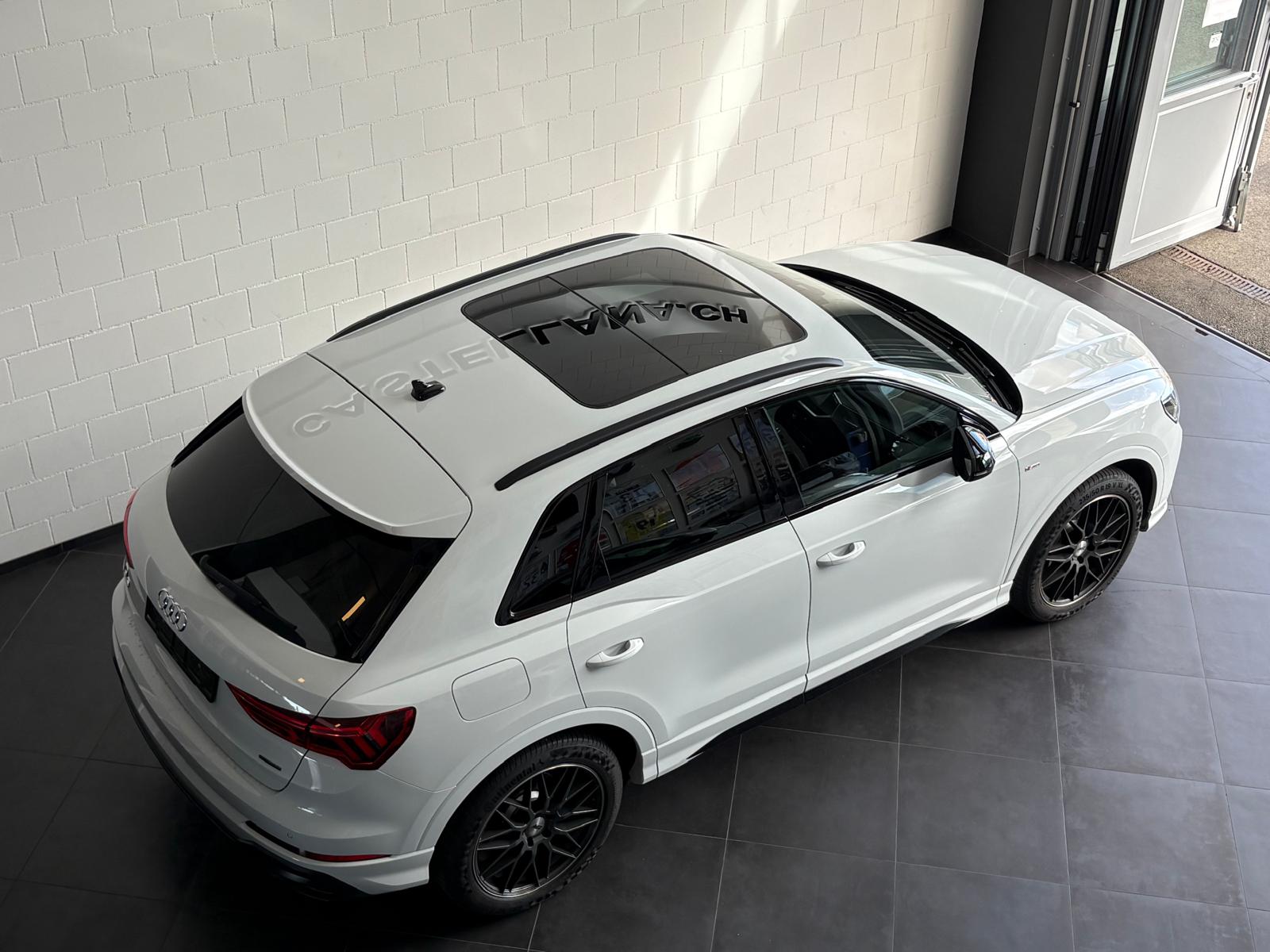 AUDI Q3 2.0 40 TFSI S line quattro S-Tronic-image-5