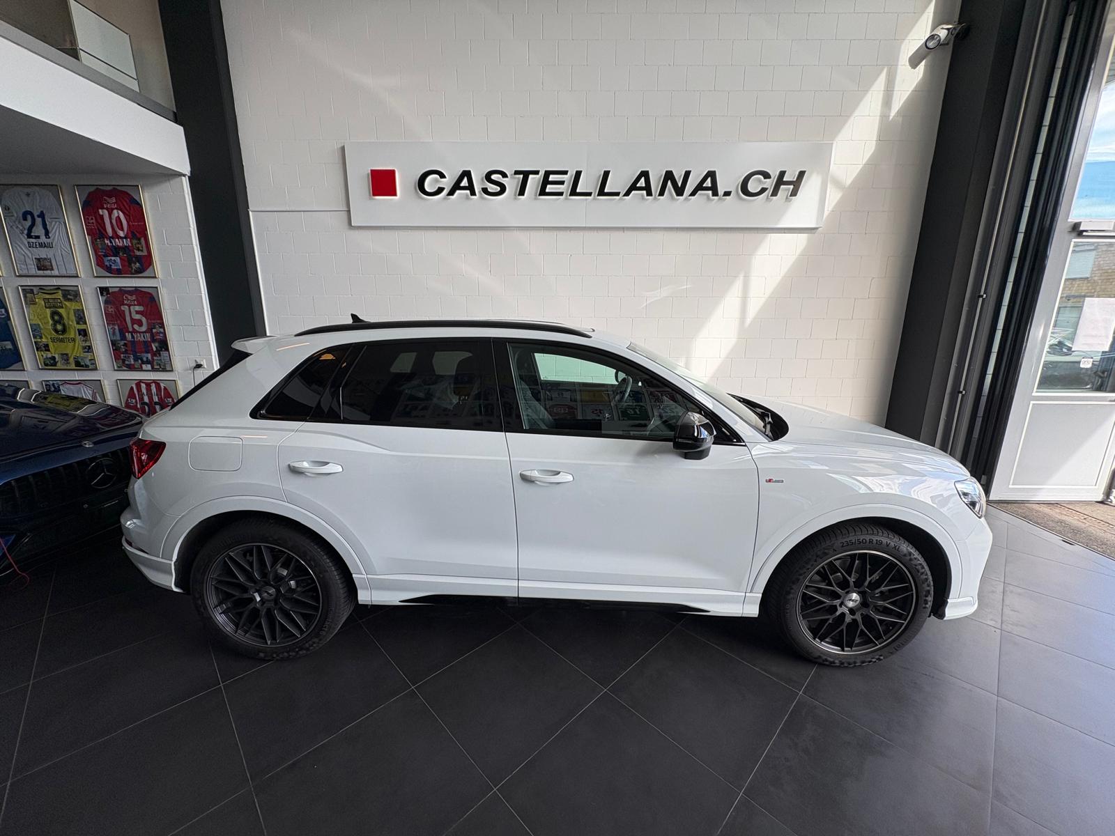 AUDI Q3 2.0 40 TFSI S line quattro S-Tronic-showroom-element-2
