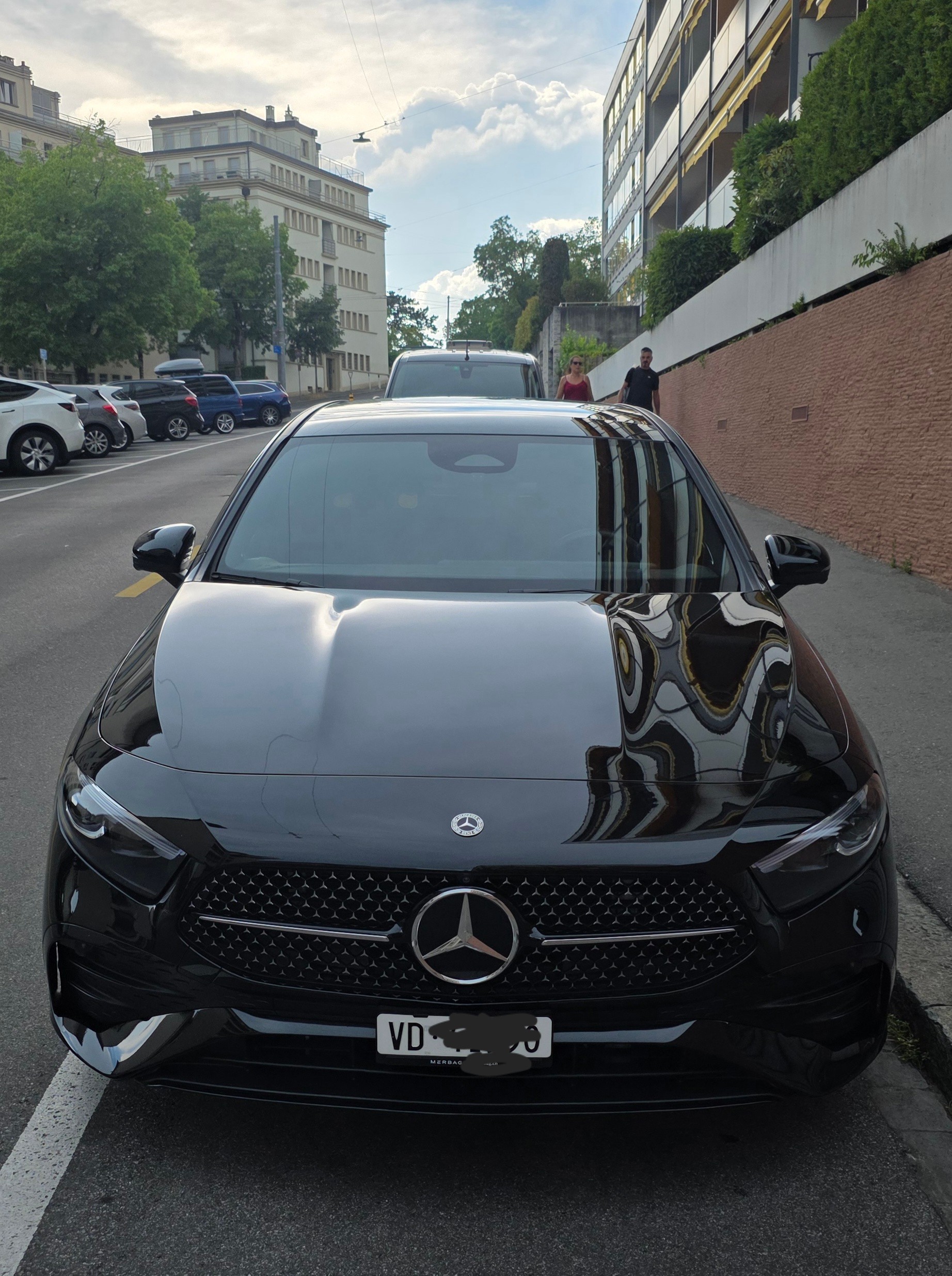MERCEDES-BENZ A 200 AMG Line-image-2